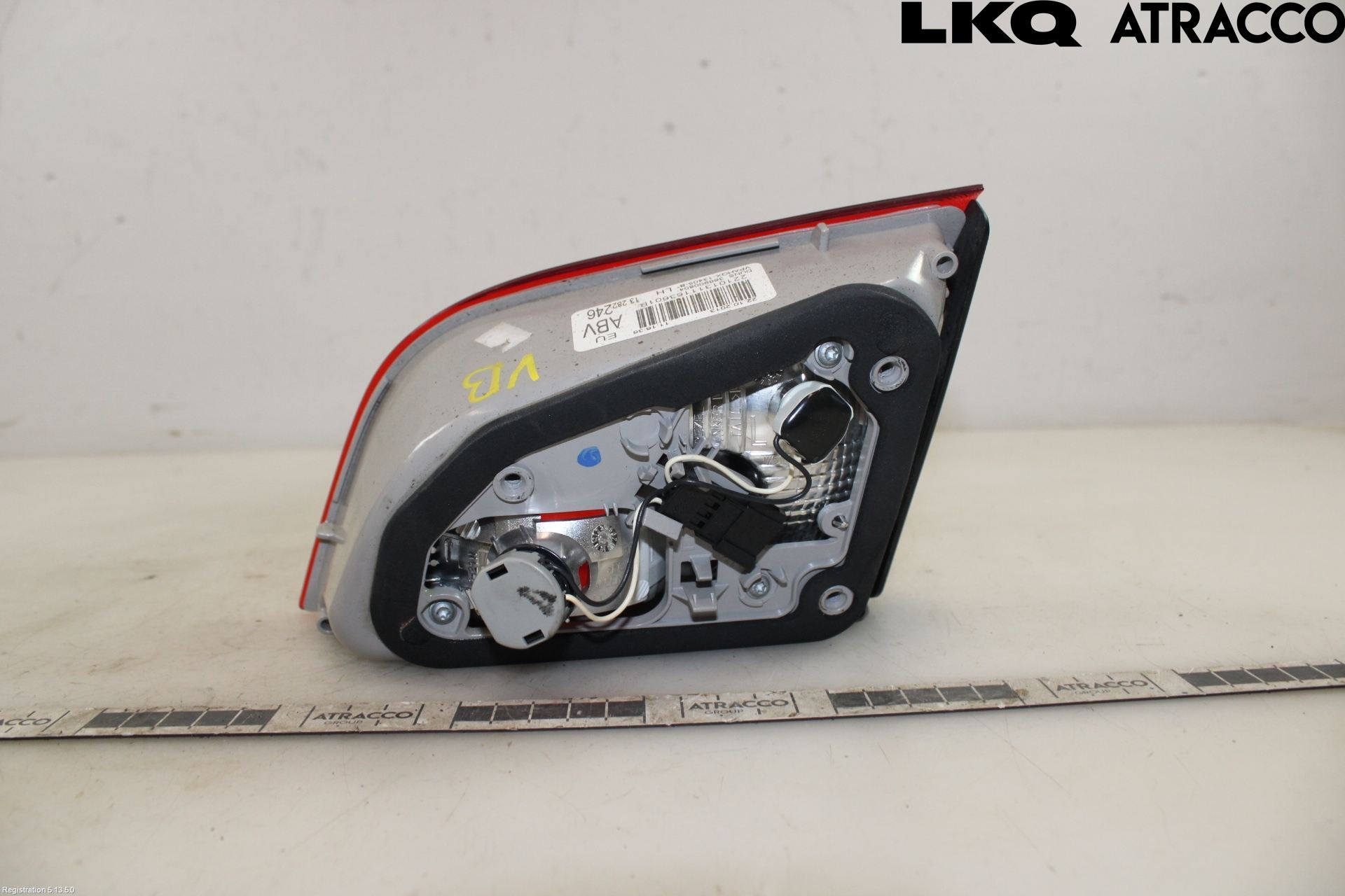 Opel ASTRA J 10-15 Baklykt Venstre  På Luke(Indre