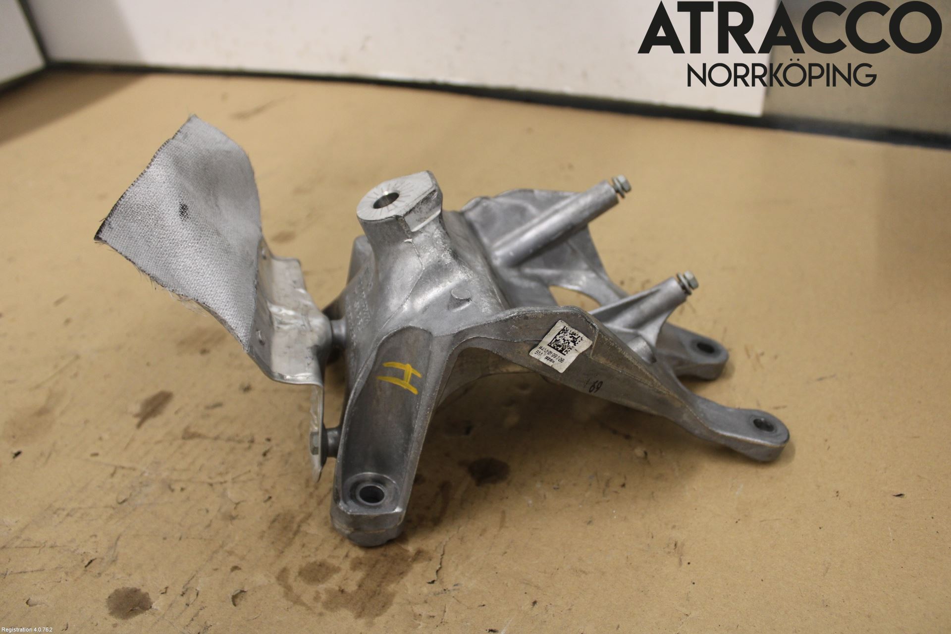 Audi A6 F2/C8 19- Motor Feste Stål-Alu