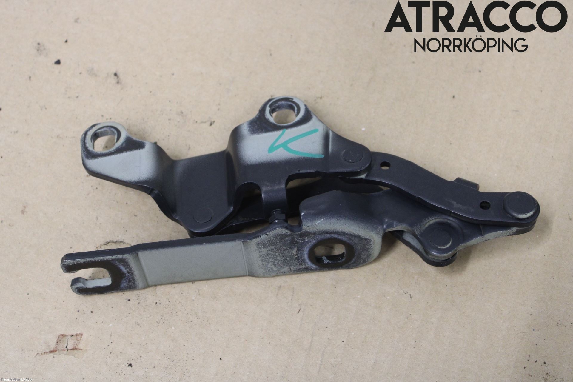 BMW 3 E90/91 SED/TOU 05-12 Panser Hengsel - Hengsler