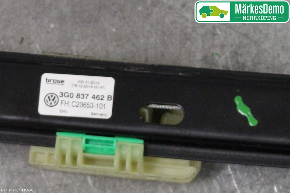Volkswagen VW PASSAT 15-19 Vindusheis El Komp