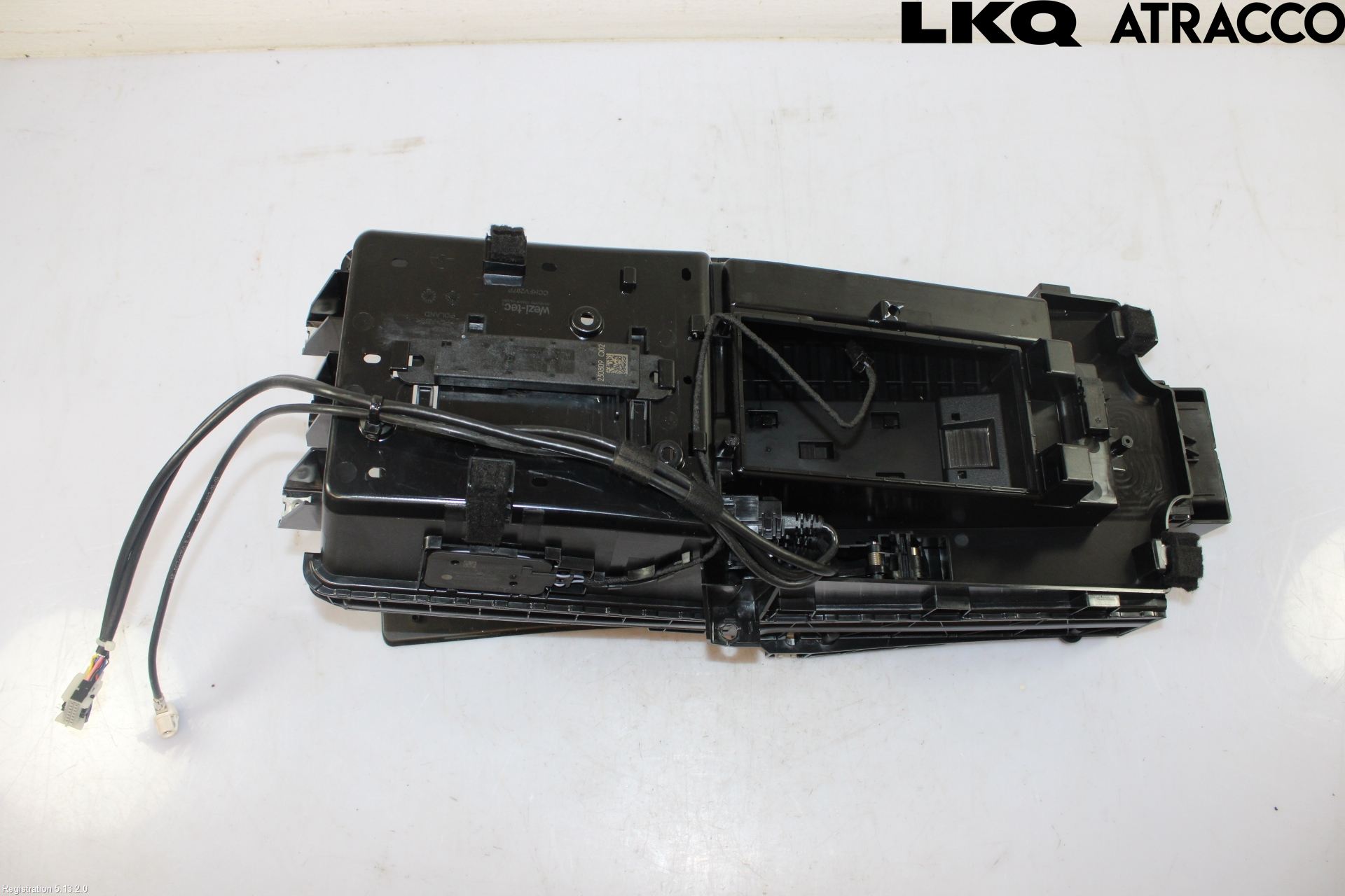 Mercedes-Benz MB EQE (V295) 22- Instrumentkonsoll Midt
