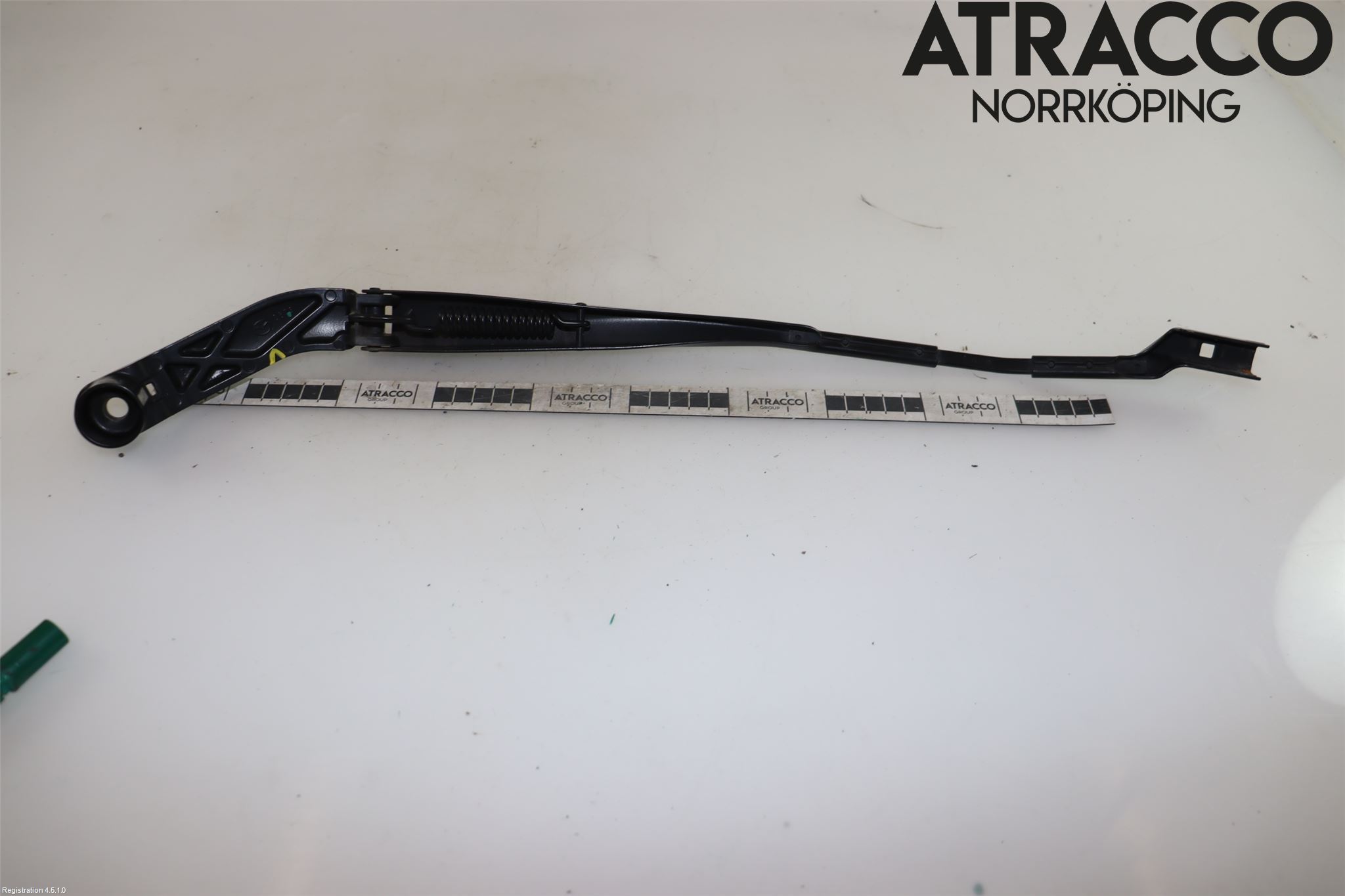 Mazda CX-5 17- Viskerarm-Armer Frontrute