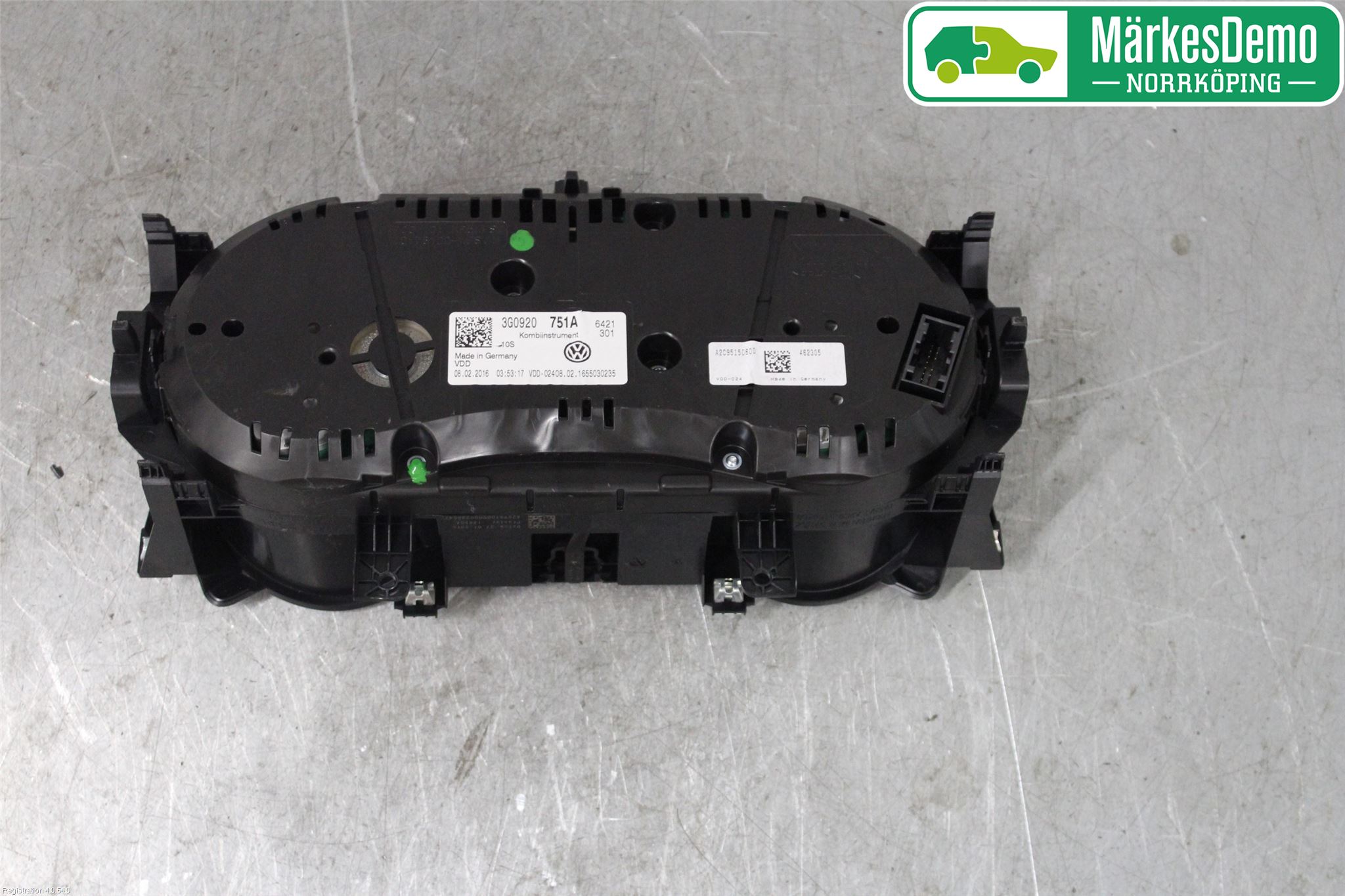 Volkswagen VW PASSAT 15-19 Instr Kombinert