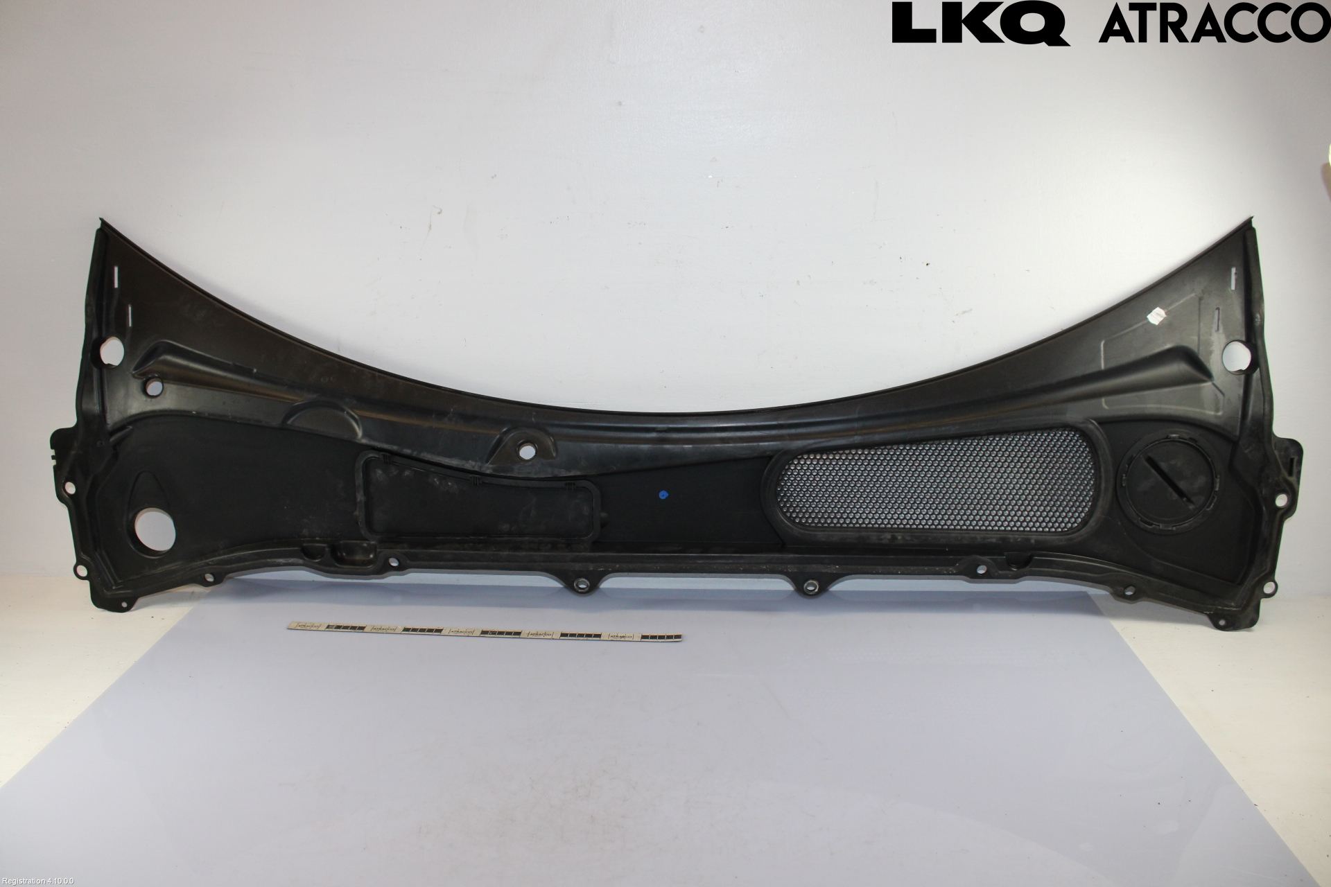 Volvo V90 17->> Visker Deksel-Grill-Under Frr