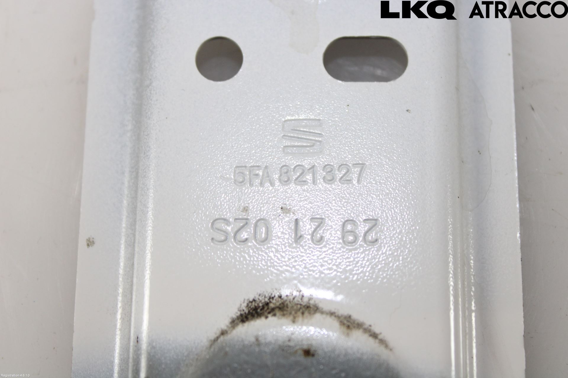 Seat LEON 20- Frontskjermfeste Venstre