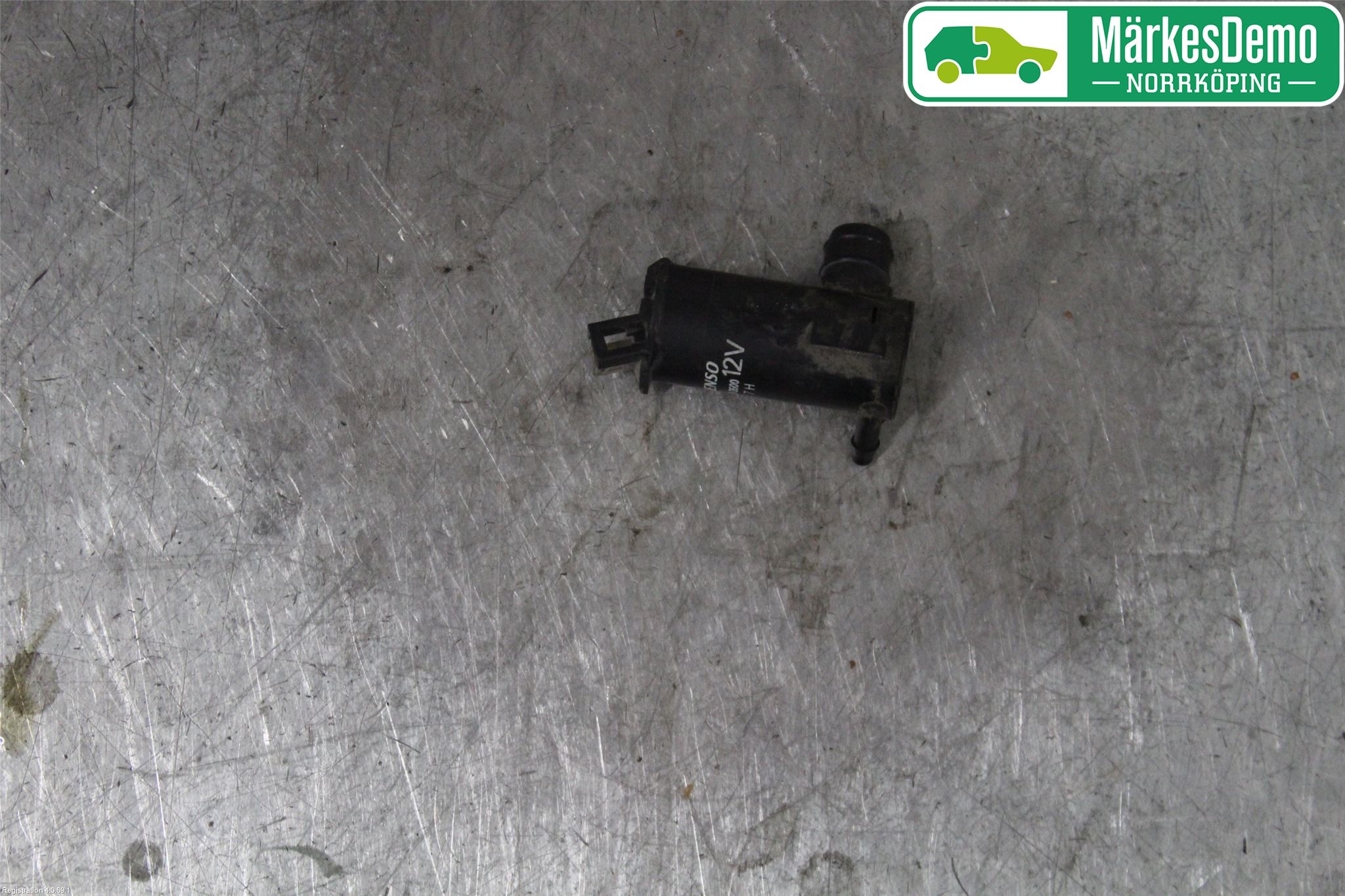 Mitsubishi OUTLANDER 01-07 Spylerpumpe Frontrute