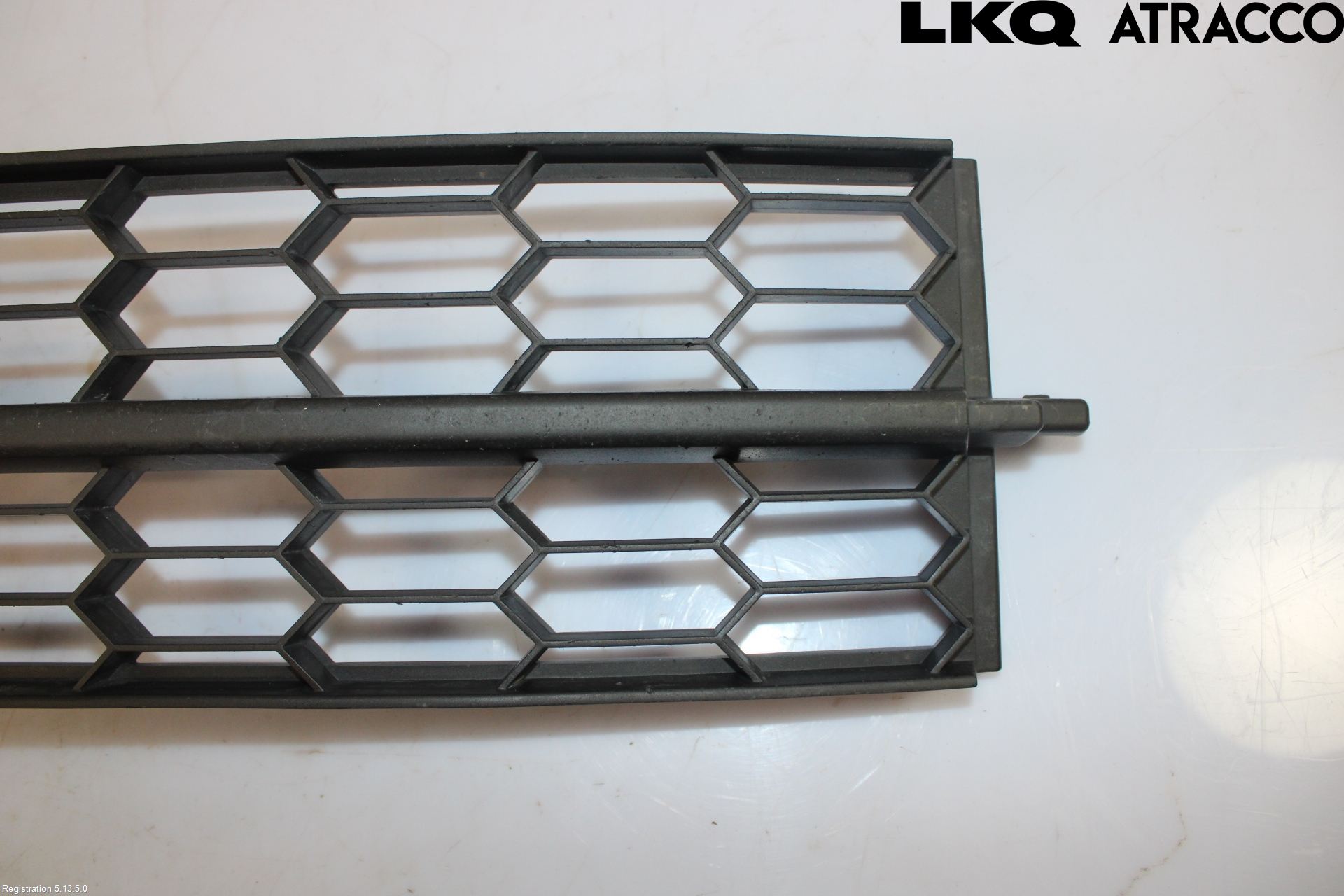 Skoda OCTAVIA (5E) 13-20 Grilldel Midt