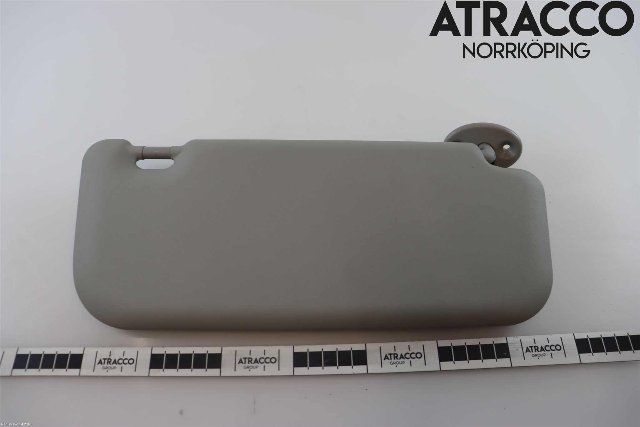 Toyota YARIS XP21 20- Innr Solskjerm