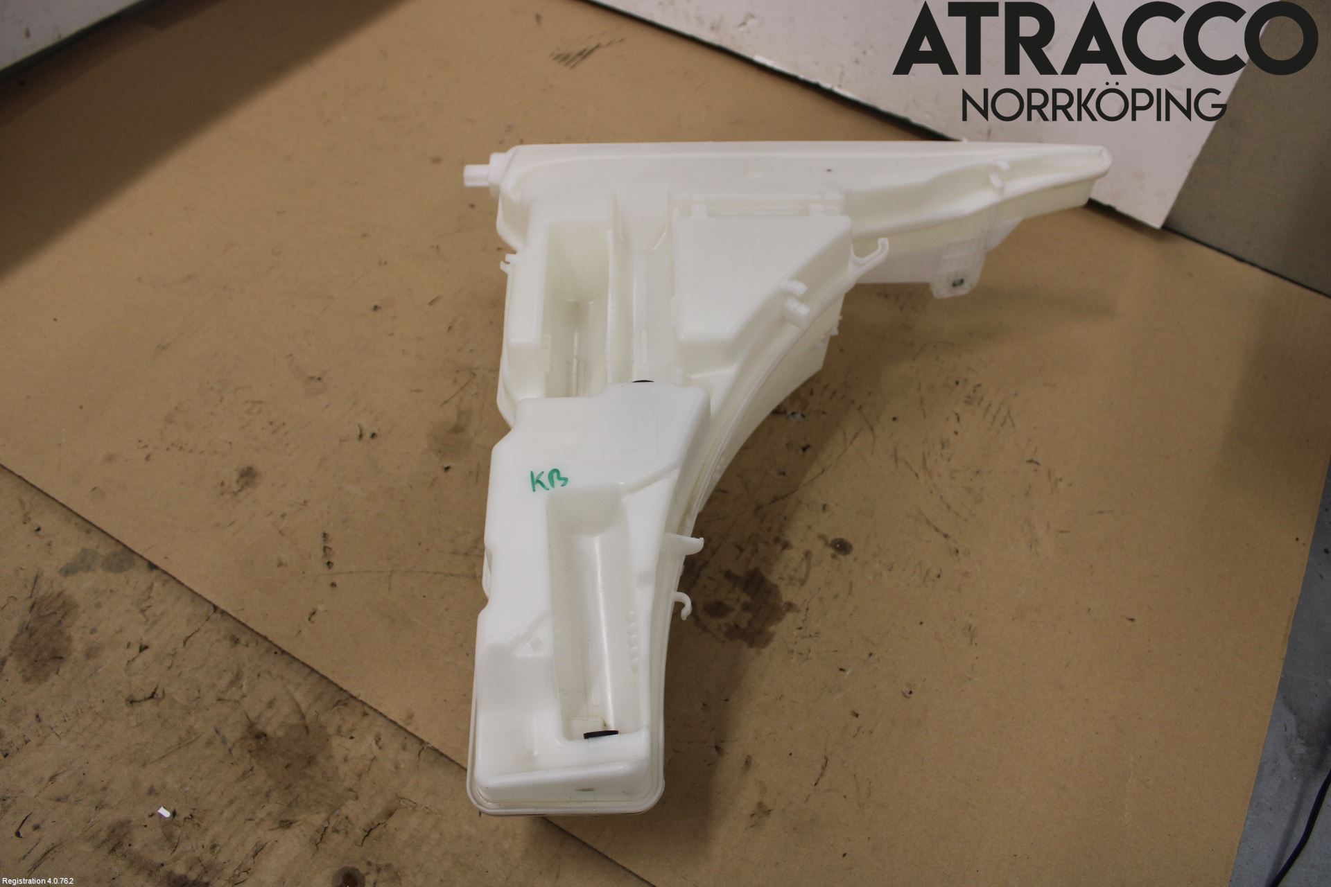 Audi A6 F2/C8 19- Spylerbeholder Frontrute-Lykte