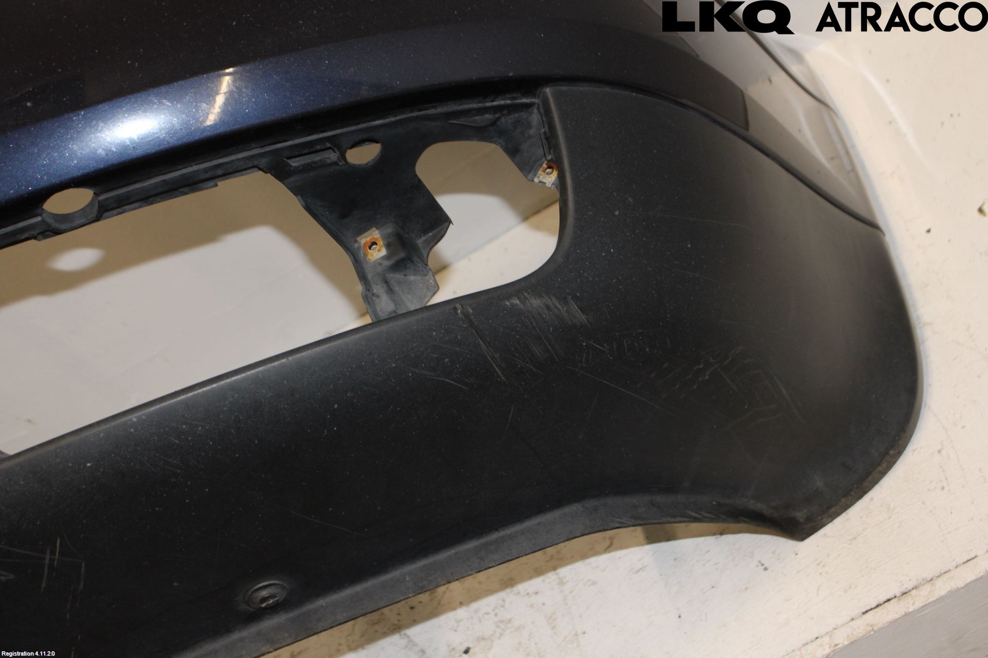 Audi A8/S8 4D 94-02 Støtfanger Foran Plastdeksel