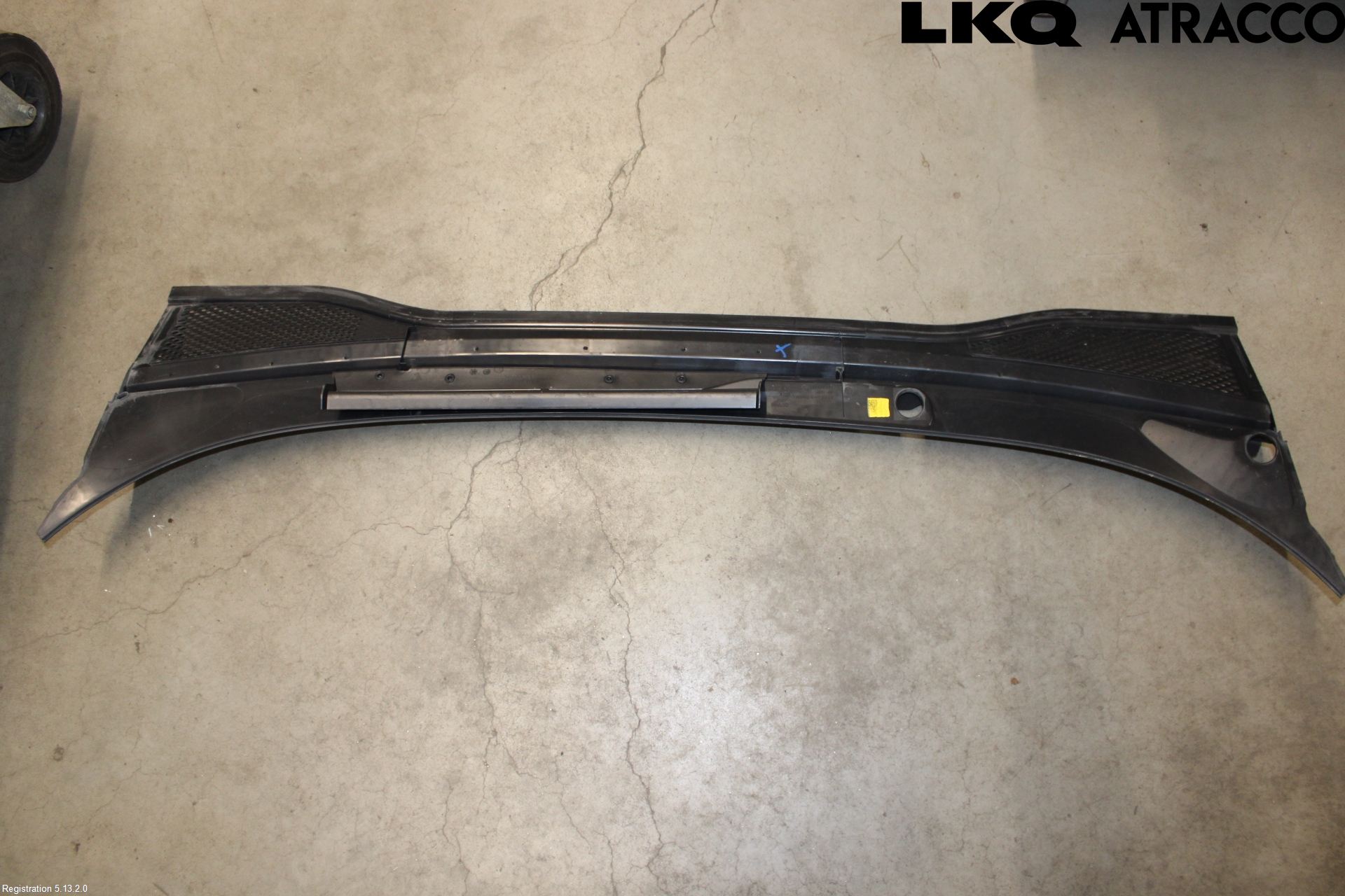 Audi Q4 E-TRON FZ 22- Visker Deksel-Grill-Under Frr