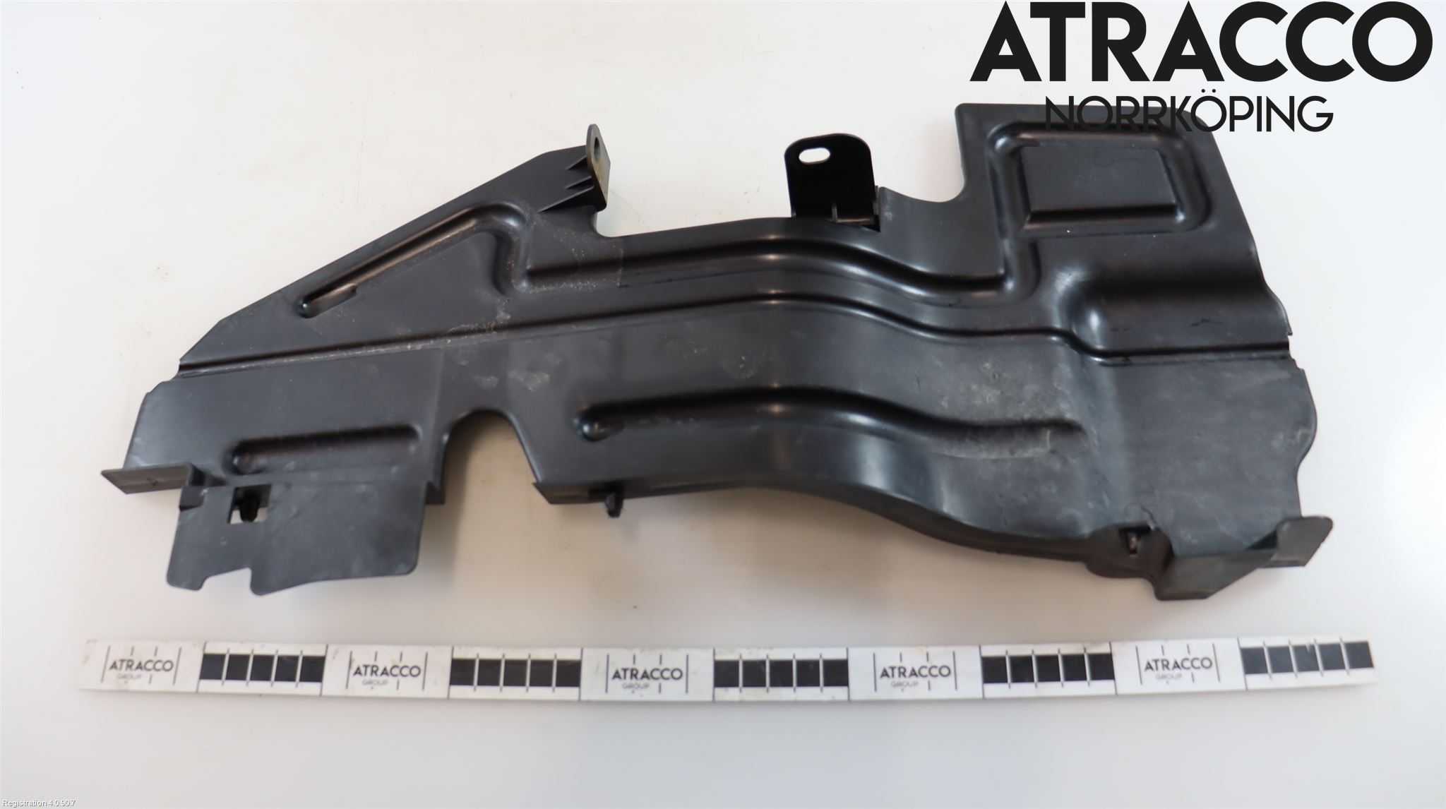 Toyota AVENSIS 07-08 Luftstyring Front
