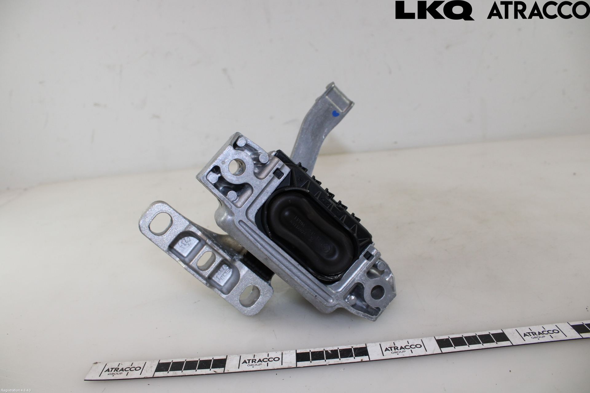 Volkswagen VW GOLF / E-GOLF VIII 20- Motor Feste Gummi
