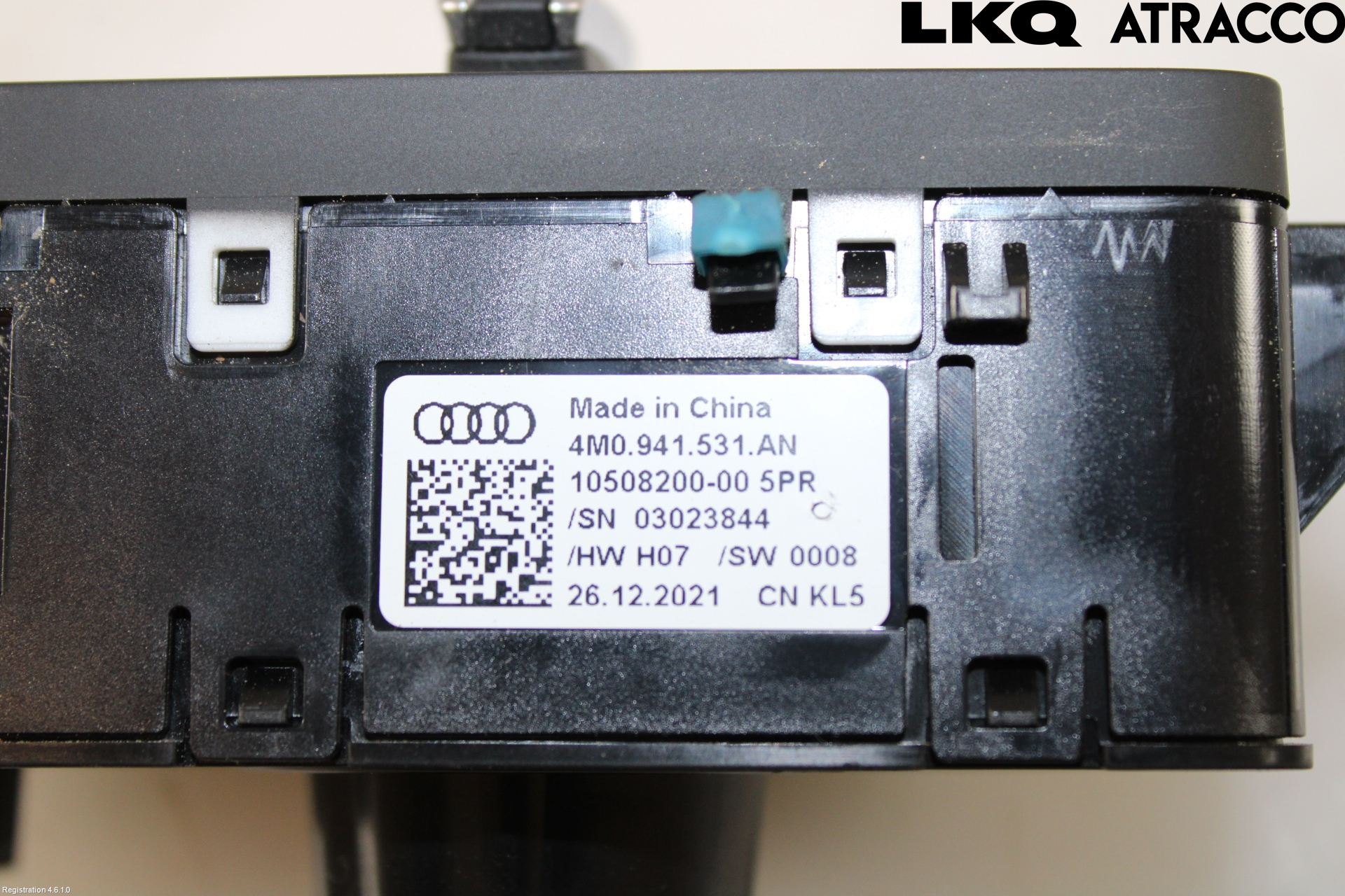 Audi A4/S4 B9 20- Bryter Hovedlys