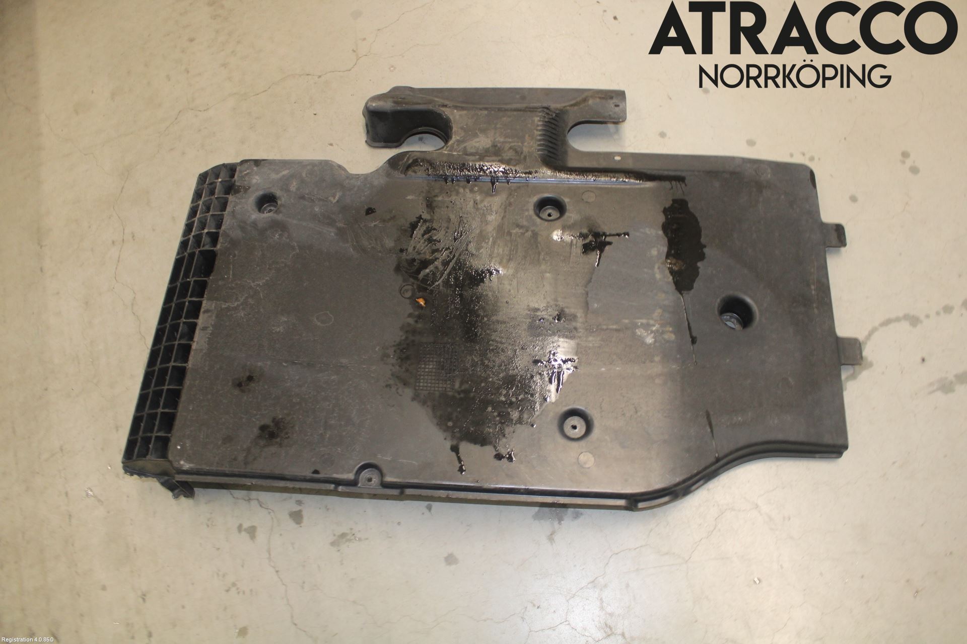 Volkswagen VW TIGUAN 16-24 Bunnplate U Motor-Gear-Dørk