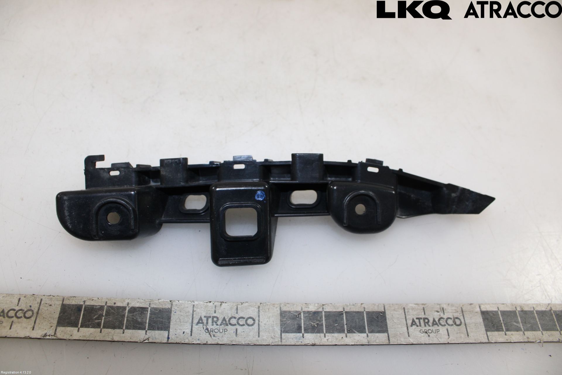 Volkswagen VW PASSAT 11-14 Støtfangerfeste Foran Høyre