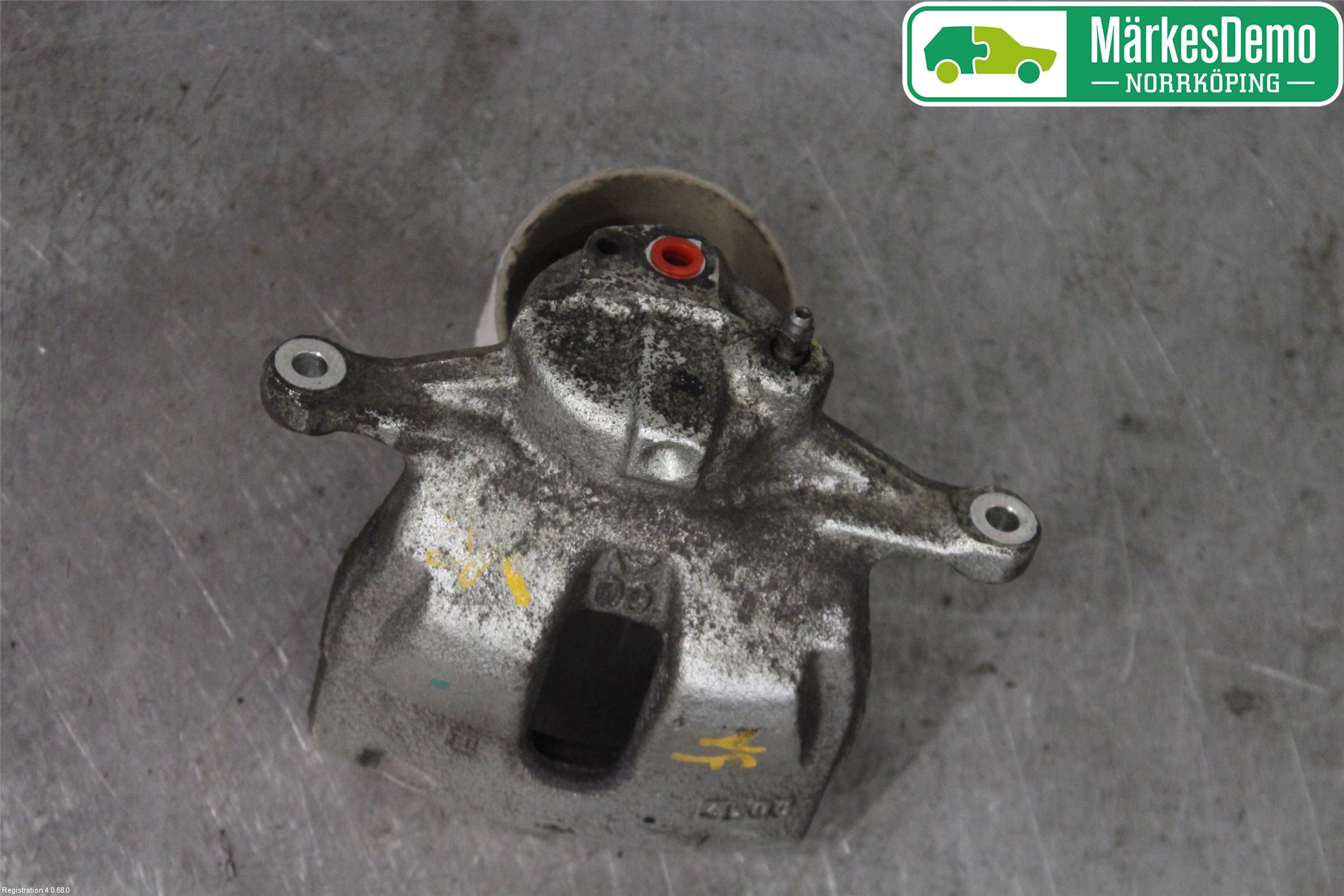 Toyota C-HR 16-23 Bremsecaliper Foran Venstre