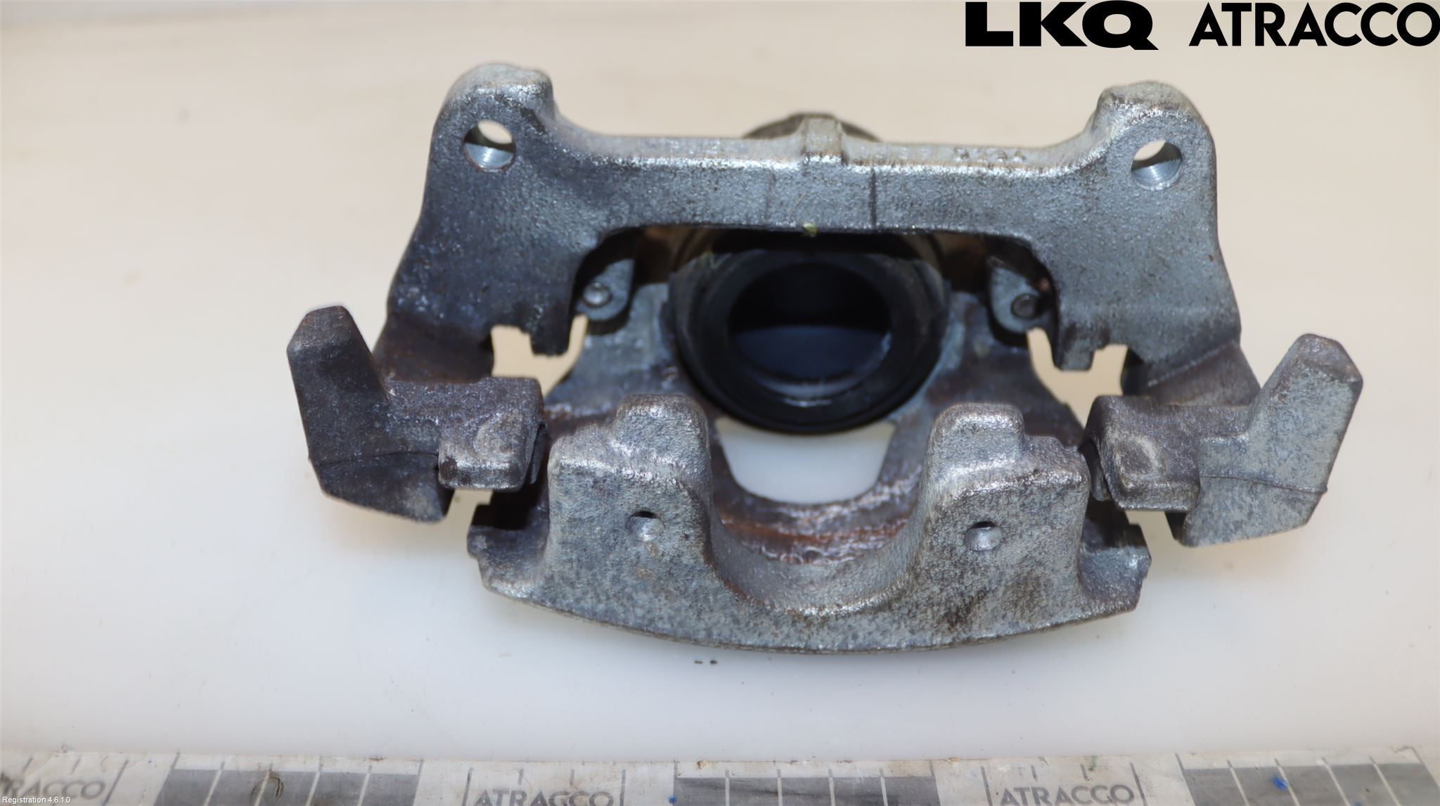 Toyota YARIS XP21 20- Bremsecaliper Foran Høyre