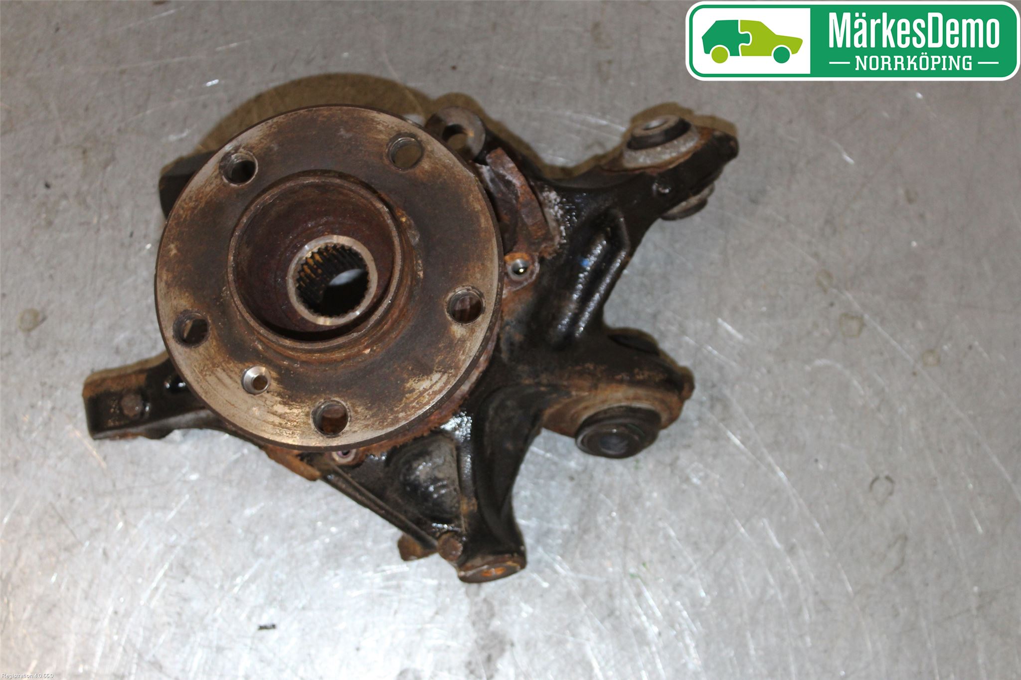 BMW 3 F30/F31/F80 12-19 Spindel Hb