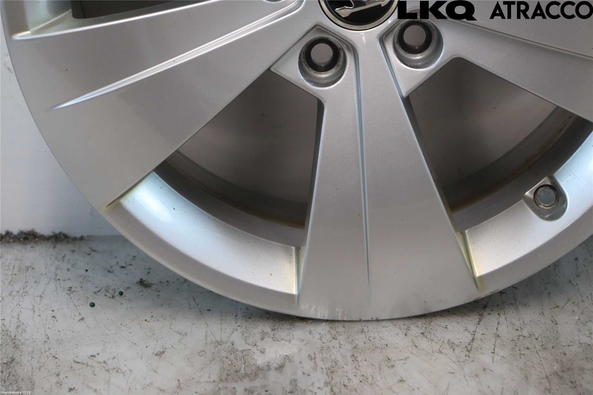 Skoda SUPERB 16-24 Felg Aluminium