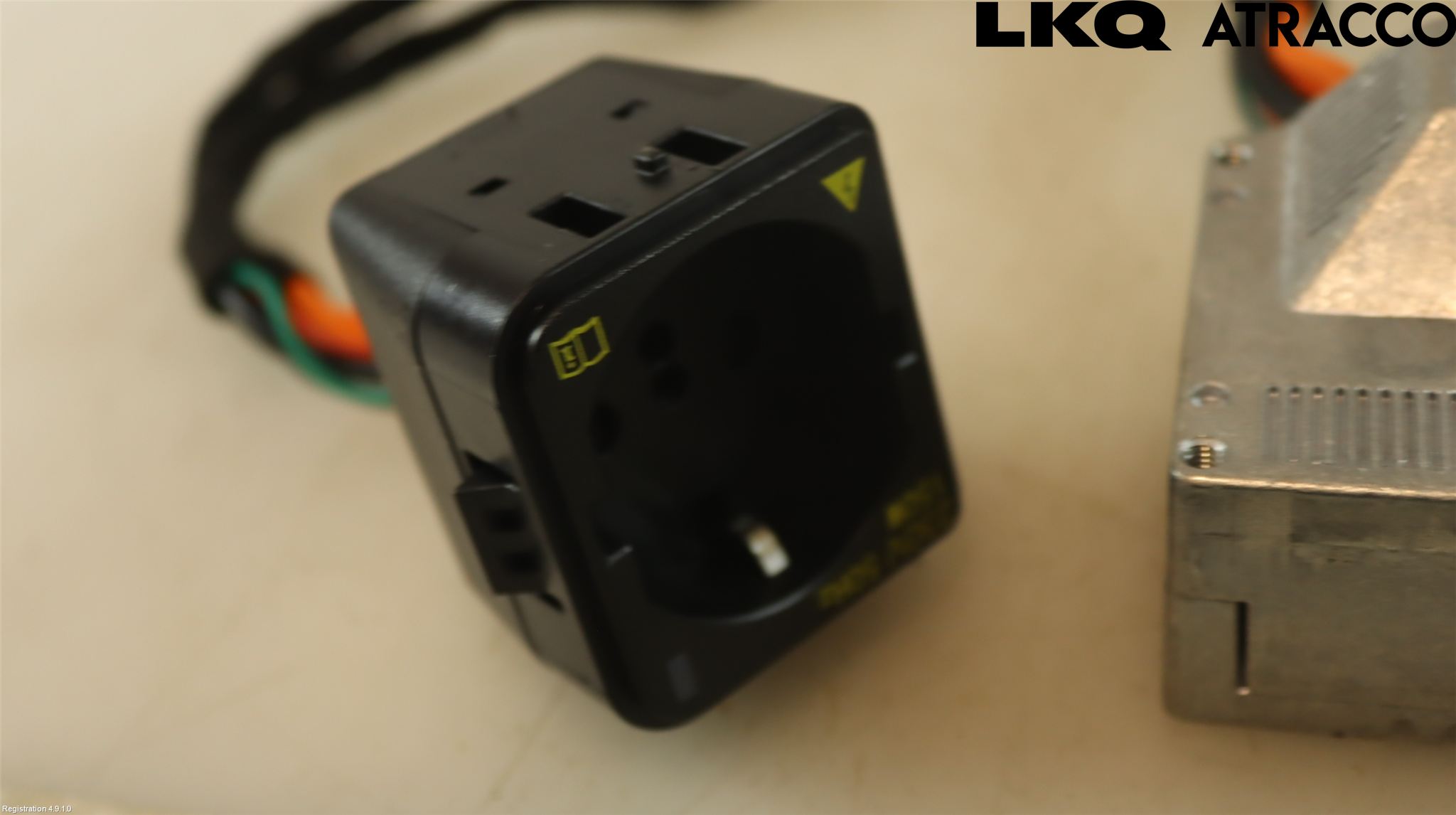 Seat LEON 20- Inverter 12-)220V