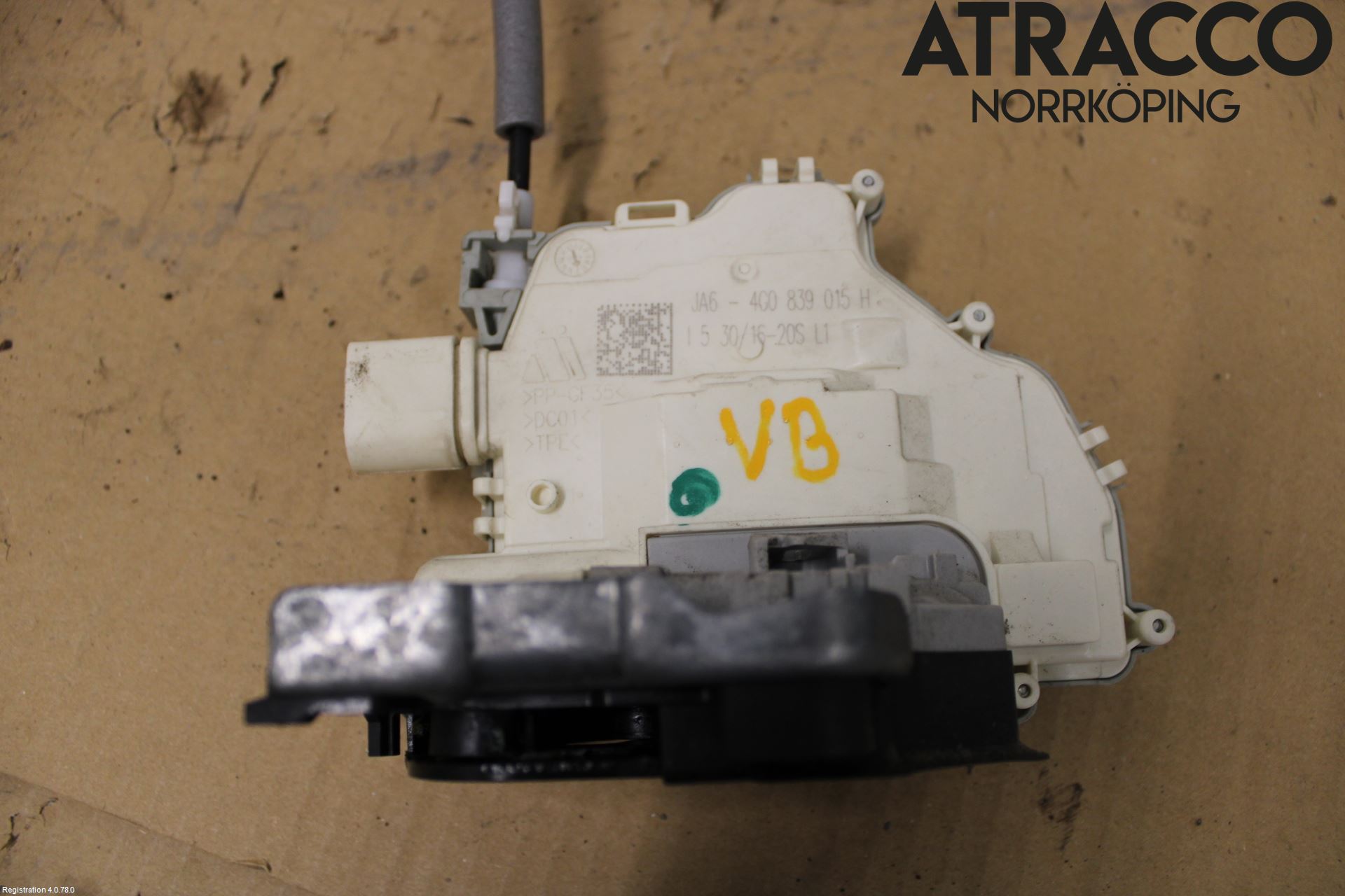Audi A4/S4 B9 16-19 Dørlås - Låsekasse