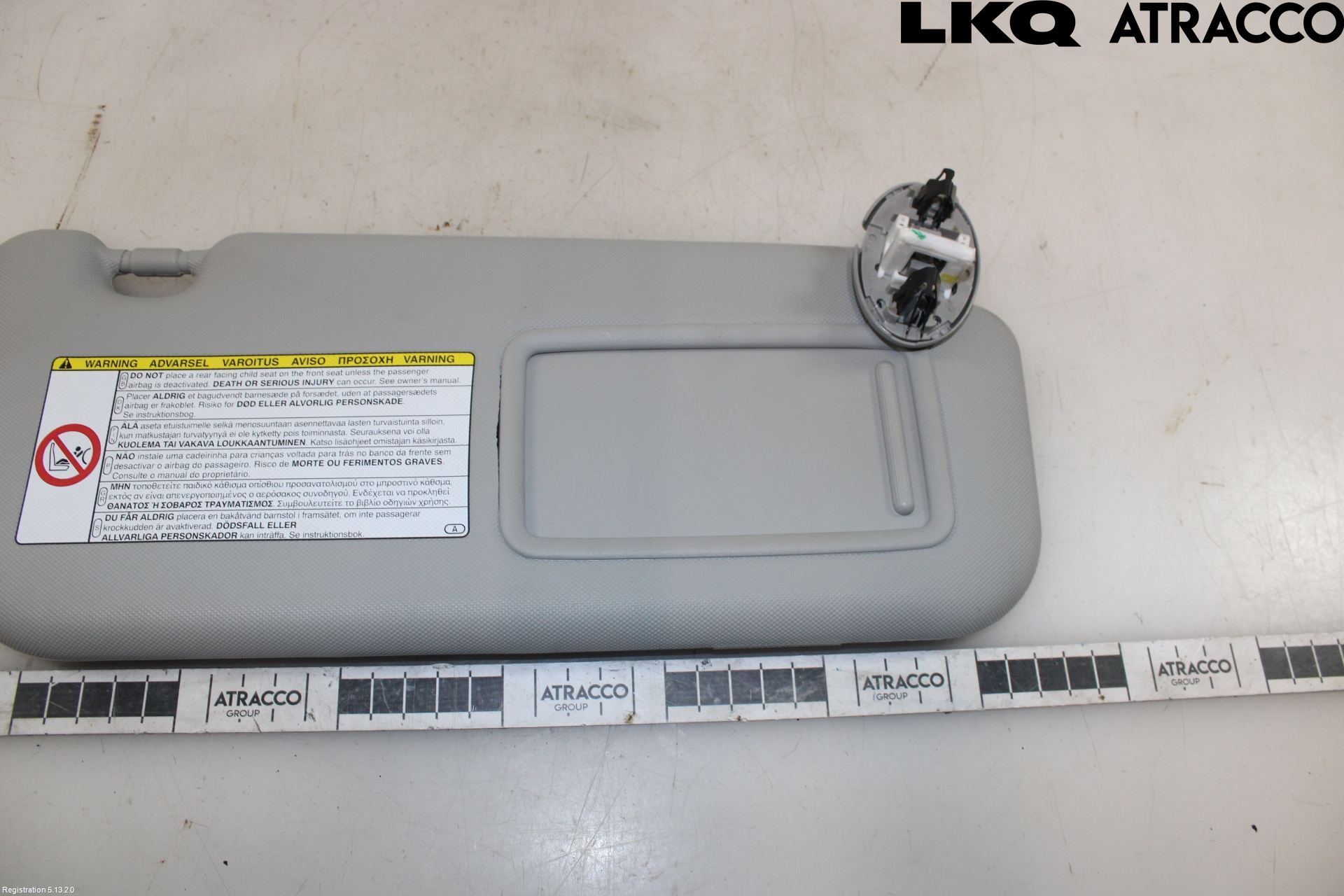 Toyota AURIS 10-12 Innr Solskjerm