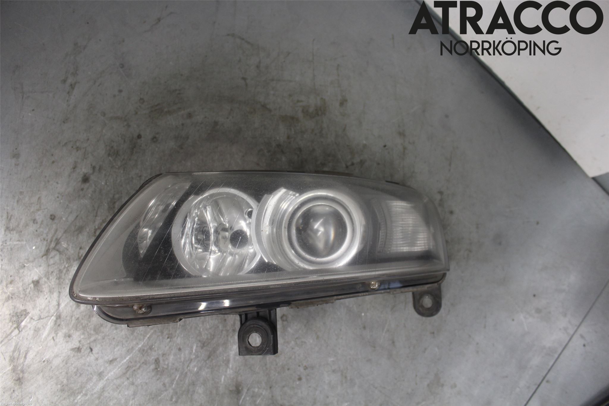 Audi A6/S6     05-11 Frontlykt Venstre
