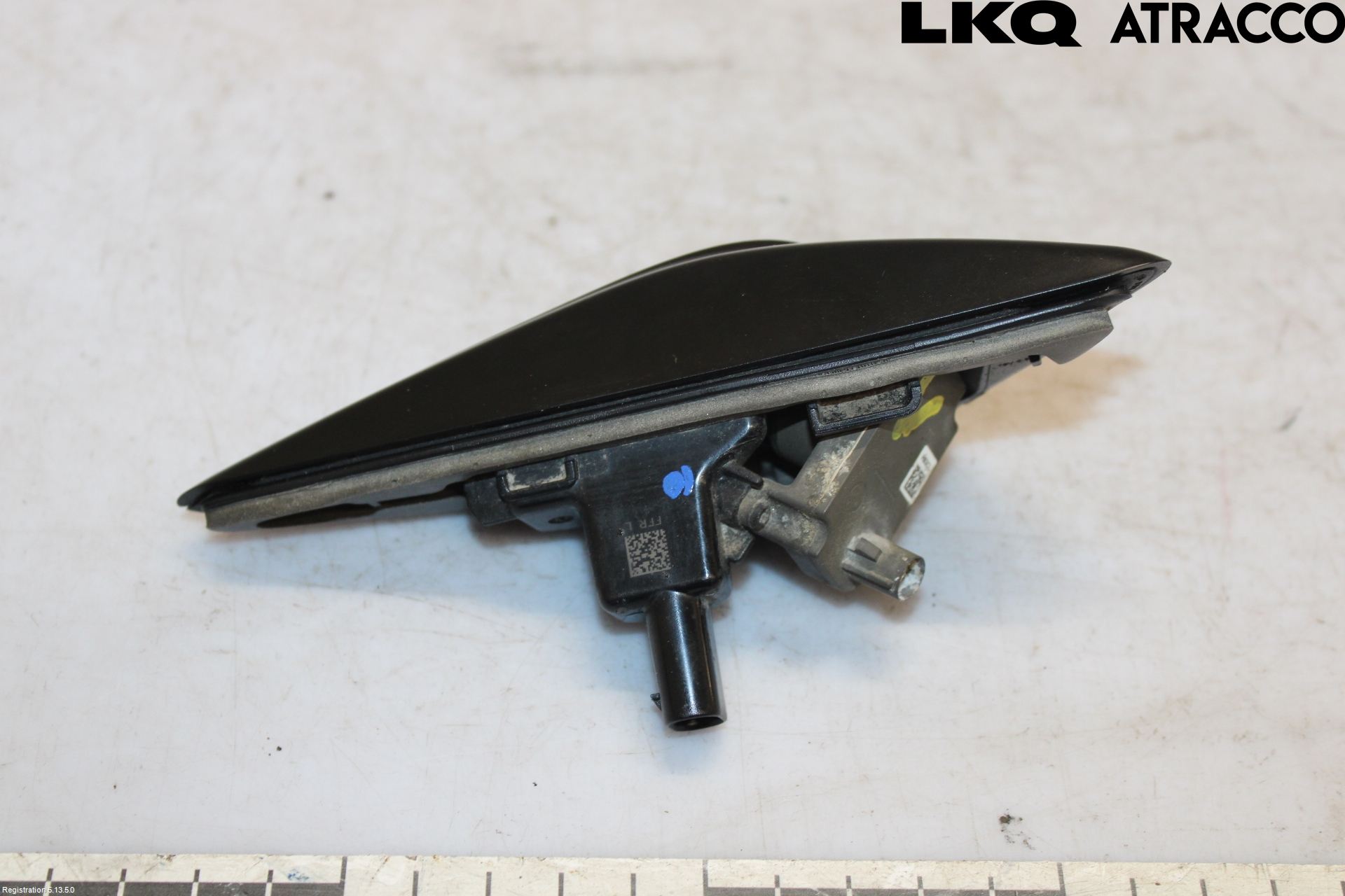 Tesla MODEL 3 17- Parkeringshjelp Kamera