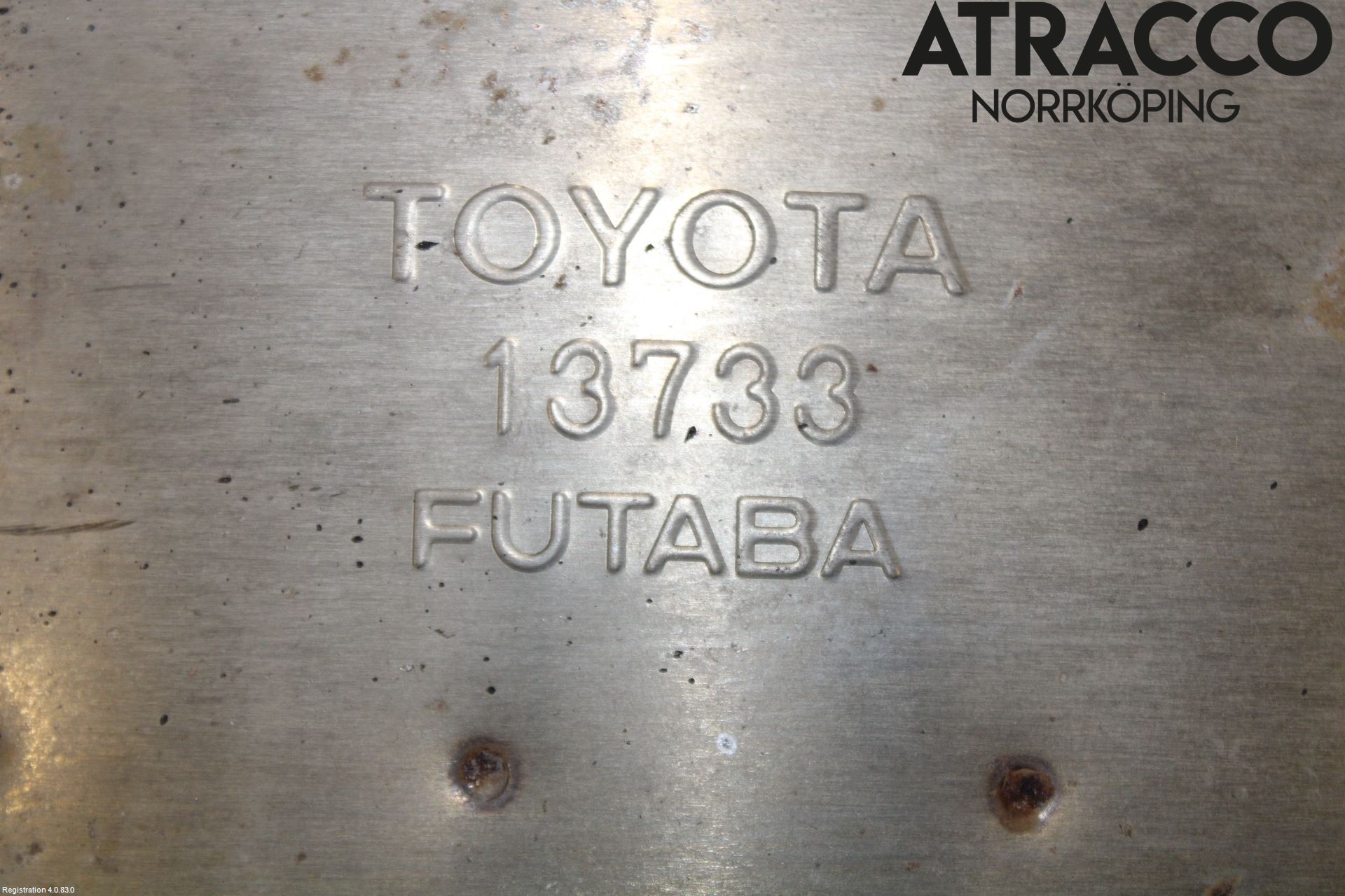 Toyota PRIUS (ZVW50) 16-21 Eksos Bakre Potte