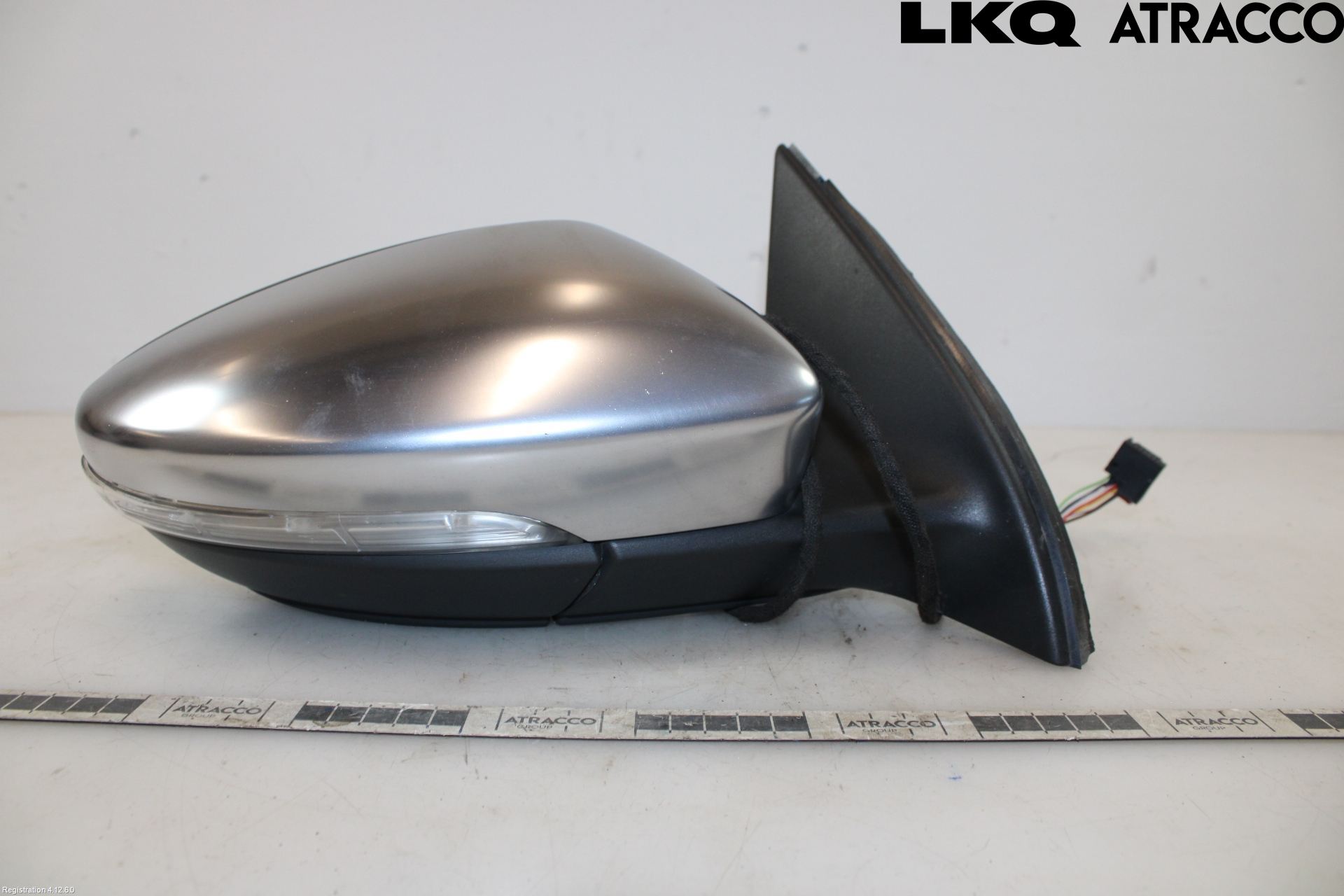 Volkswagen VW PASSAT 11-14 Speil H M-El Justering