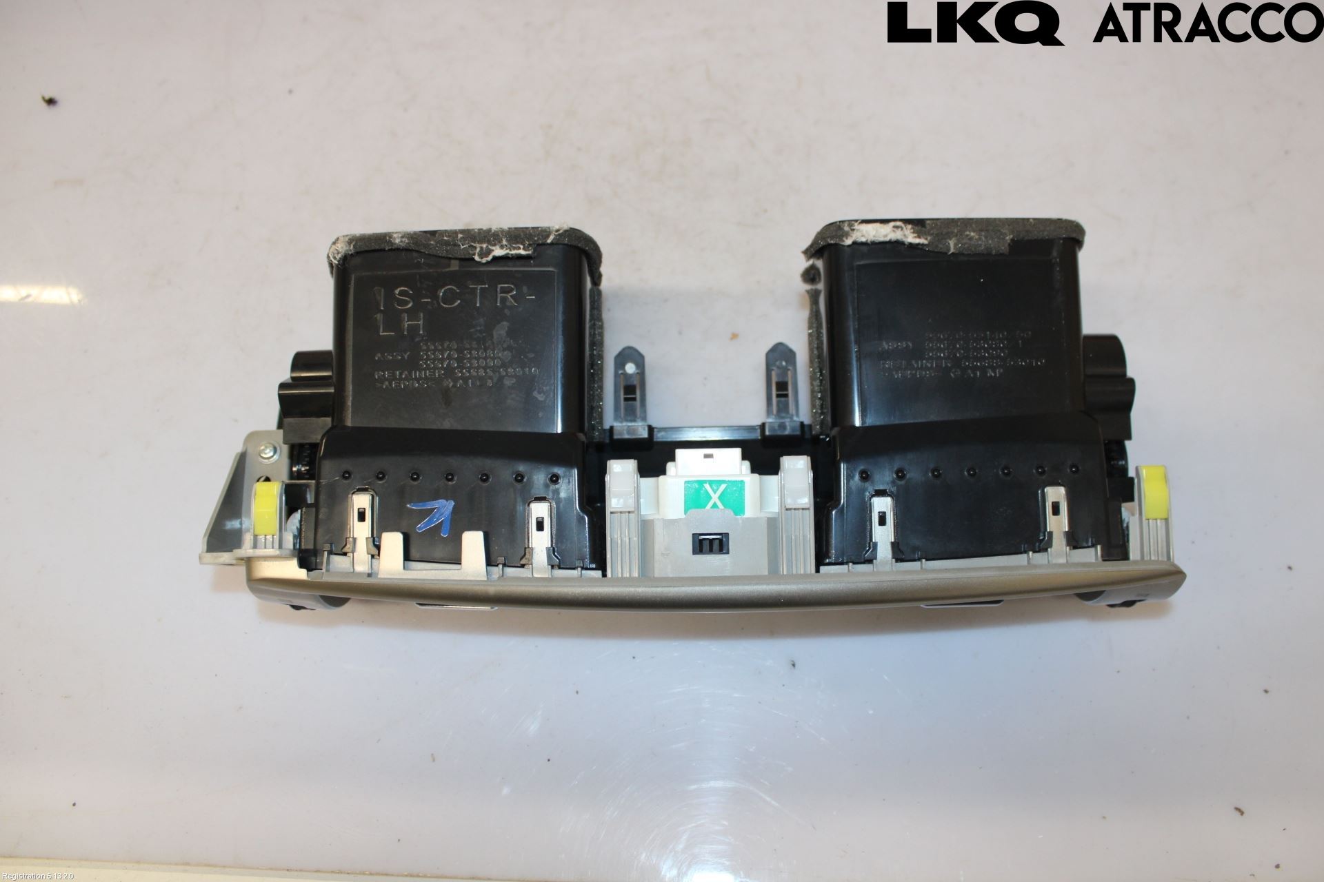 Lexus IS 250/350 14-20 Dashbord Kanal - Dyse