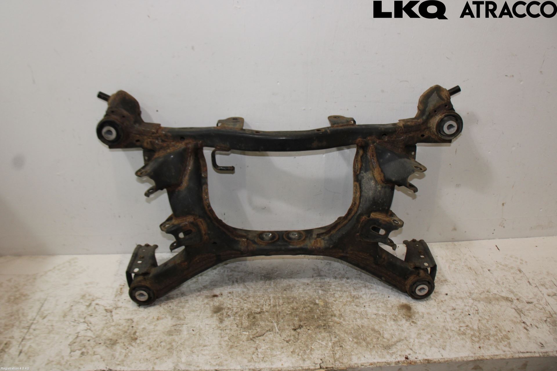 Subaru LEGACY 10-14 Bakaksel Feste Travers-Ramme