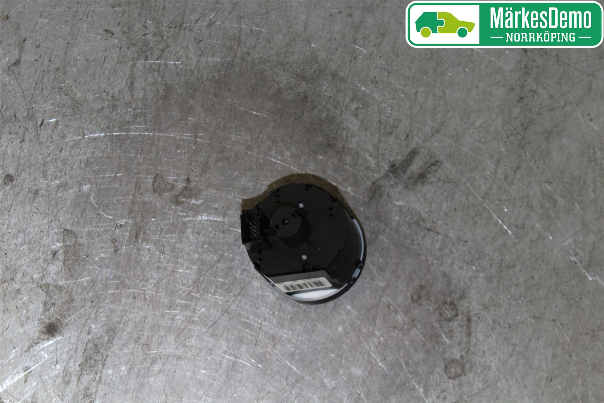 Volkswagen VW PASSAT 11-14 Bryter Hovedlys