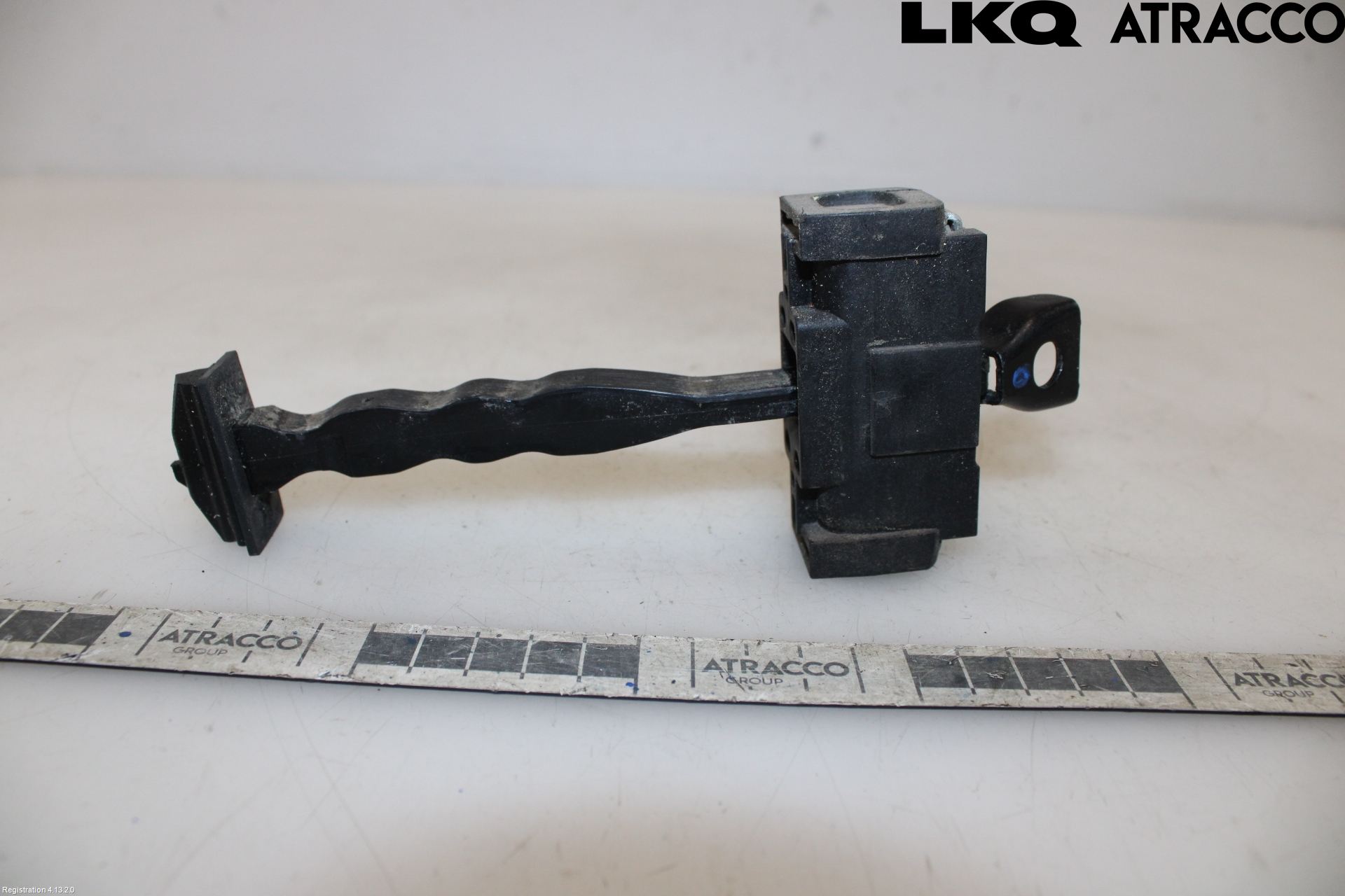 MG 4 23- Dørstopper