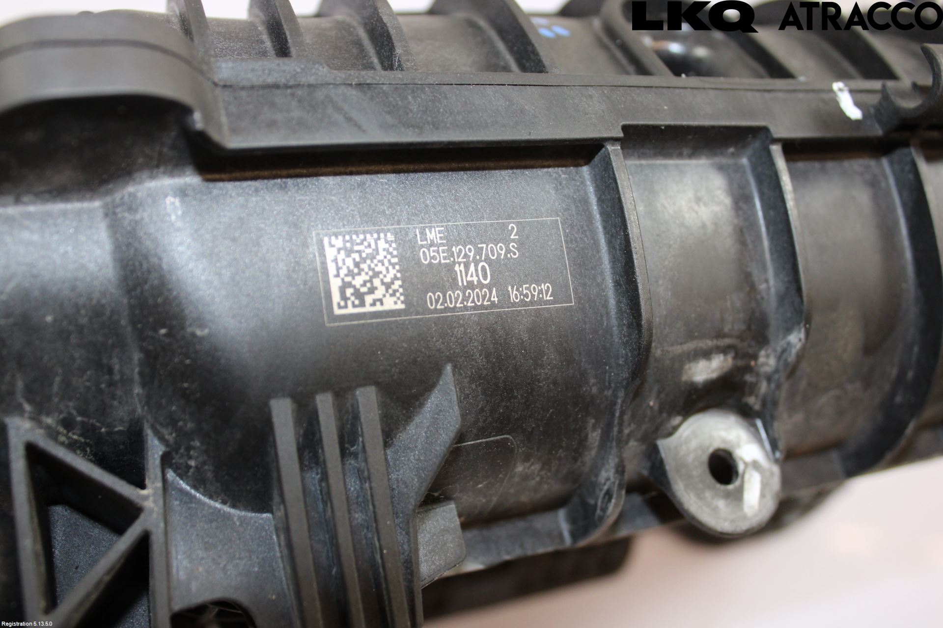Volkswagen VW PASSAT 24- Innsugningsmanifold