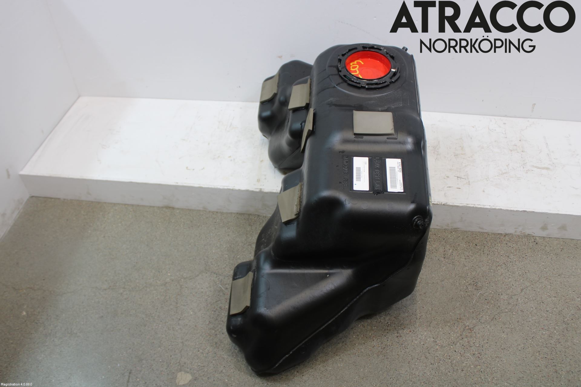 Jaguar F-TYPE Drivstofftank Innsprøytning