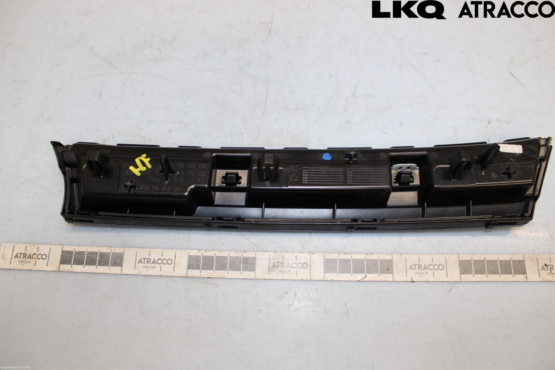 Volkswagen VW ID.4 21- Støtfanger Foran List