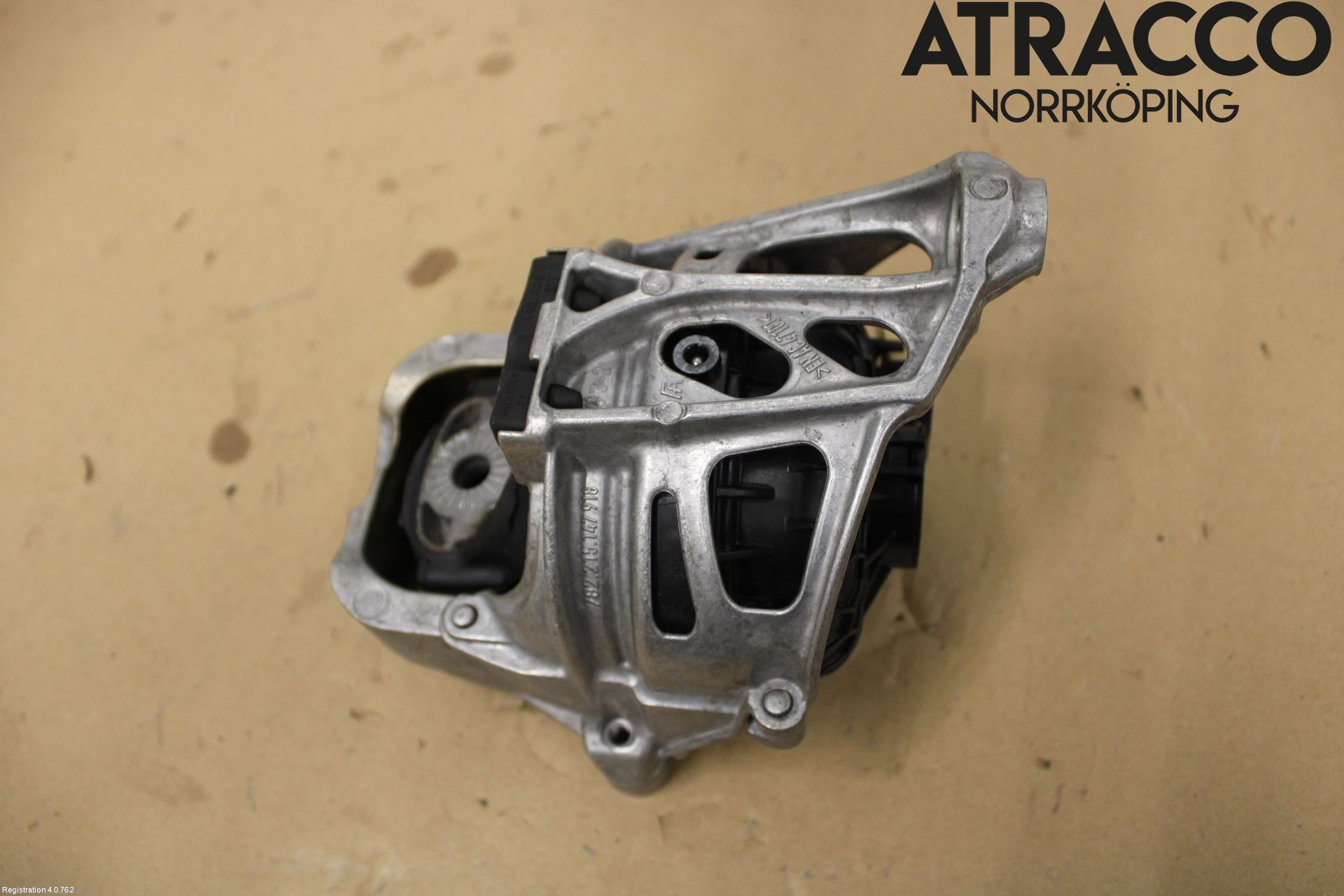 Audi A4/S4 B9 16-19 Motor Feste Gummi