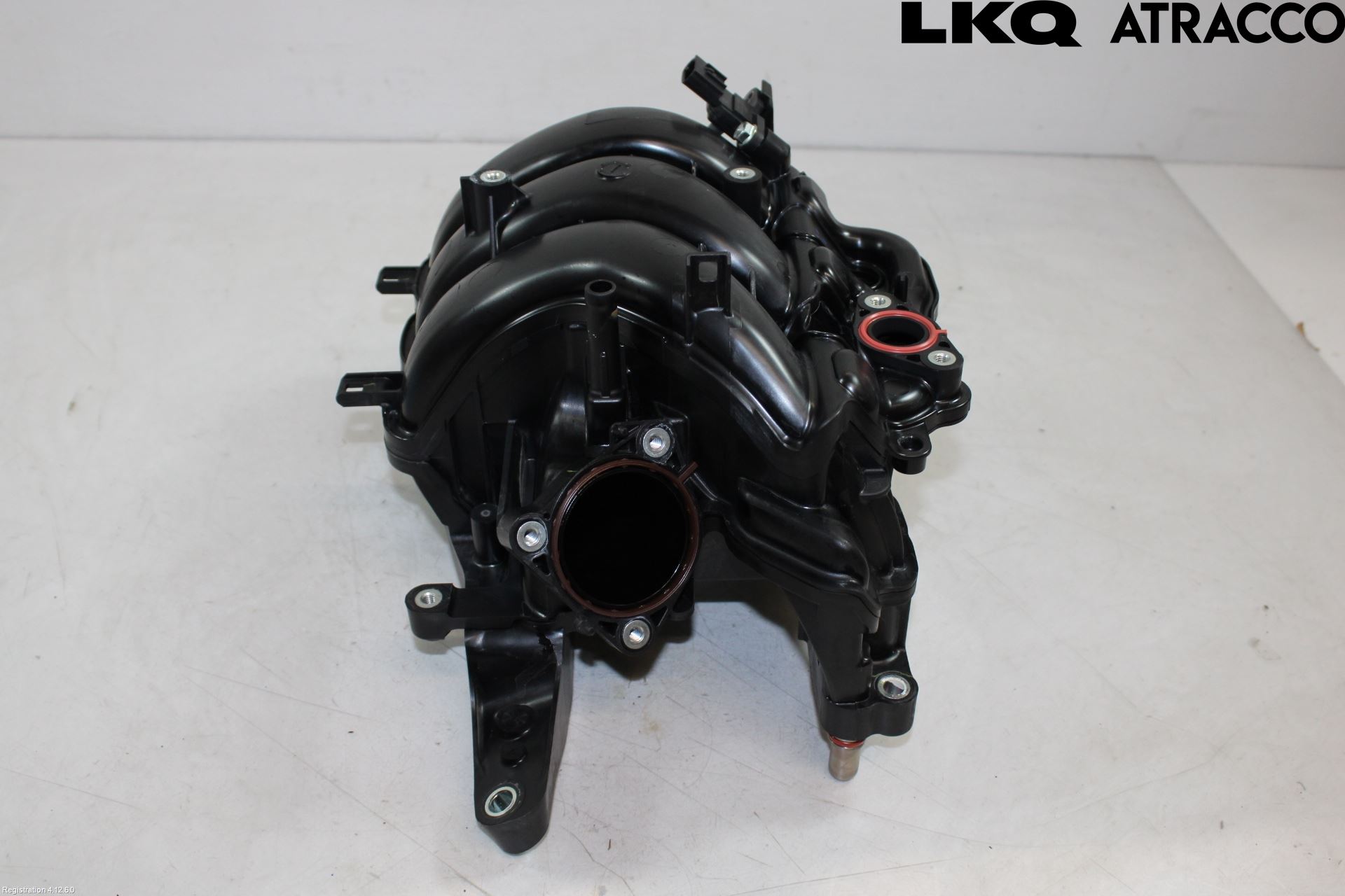 Toyota YARIS XP21 20- Innsugningsmanifold