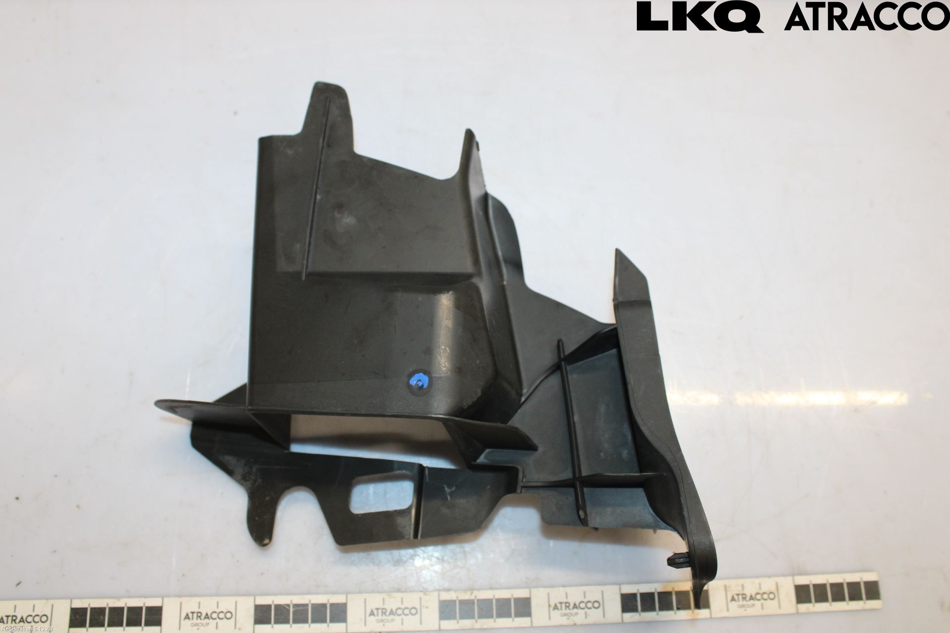Volkswagen VW AMAROK 2H 10-22 Luftstyring Front