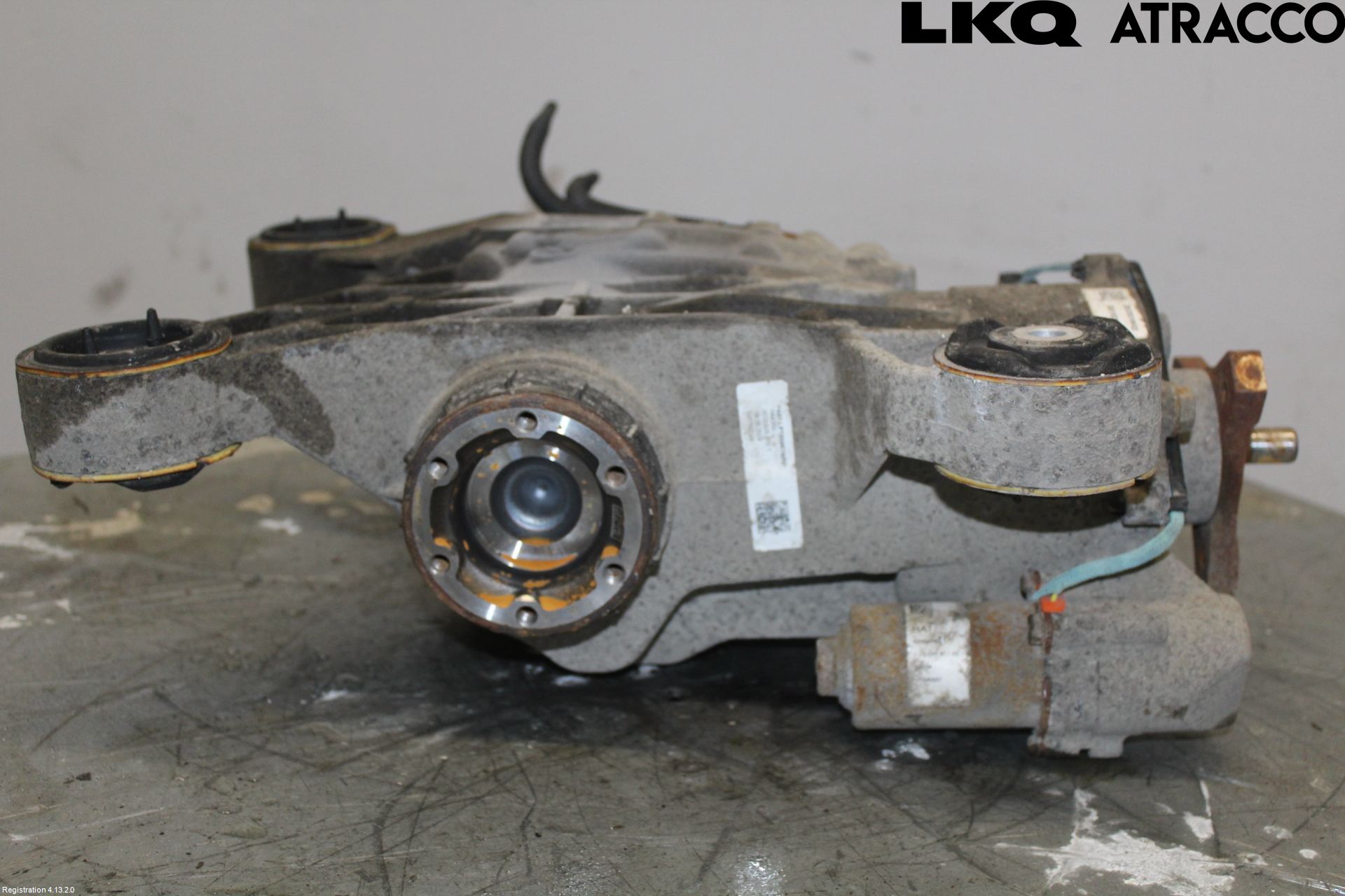 Skoda SUPERB 16-24 Bakaksel Kardang Bak -Diff