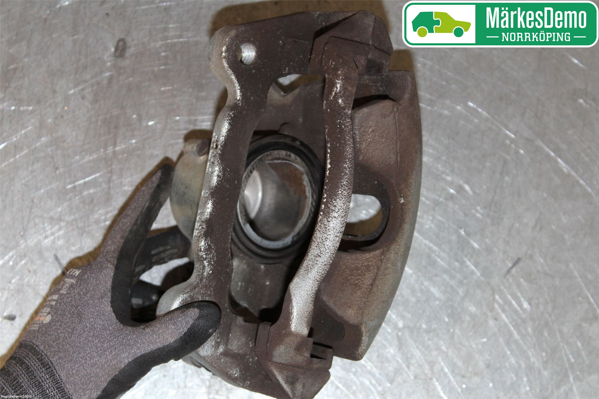 Volkswagen VW CADDY 11-15 Bremsecaliper Foran Venstre