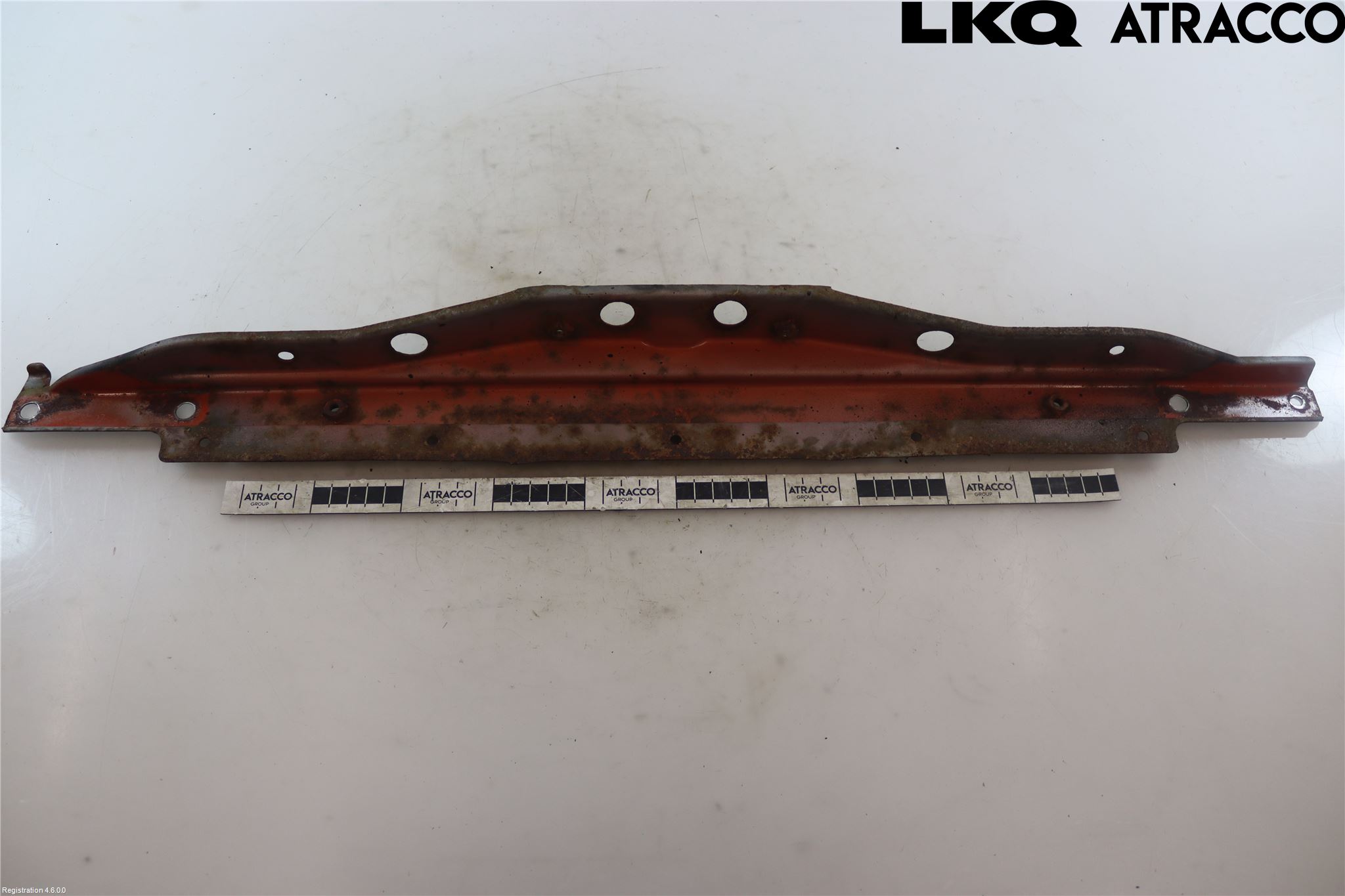 Toyota CARINA    78-81 Radiator Feste - Ramme - Bjelk