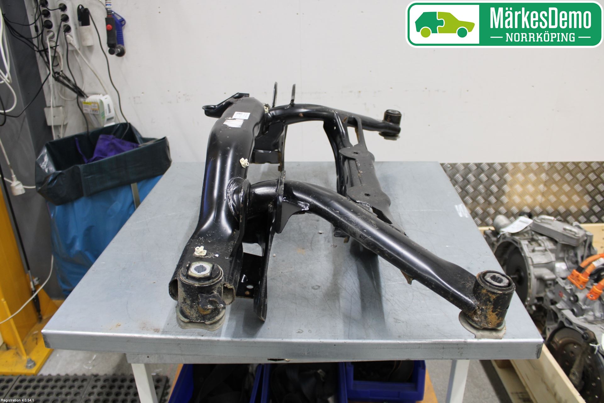 Volkswagen VW PASSAT 15-19 Bakaksel Feste Travers-Ramme