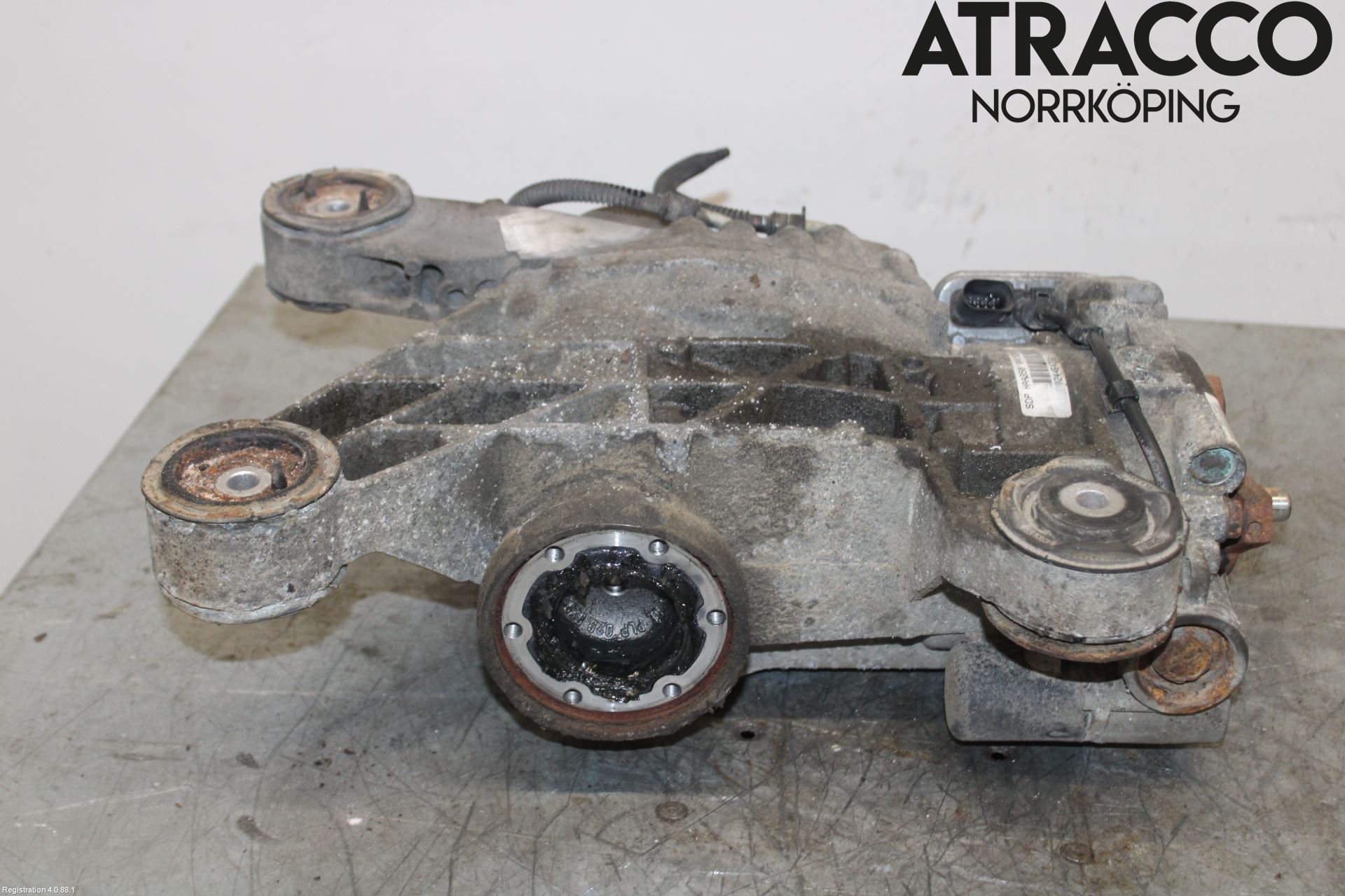 Volkswagen VW GOLF V 04-09 Bakaksel Kardang Bak -Diff