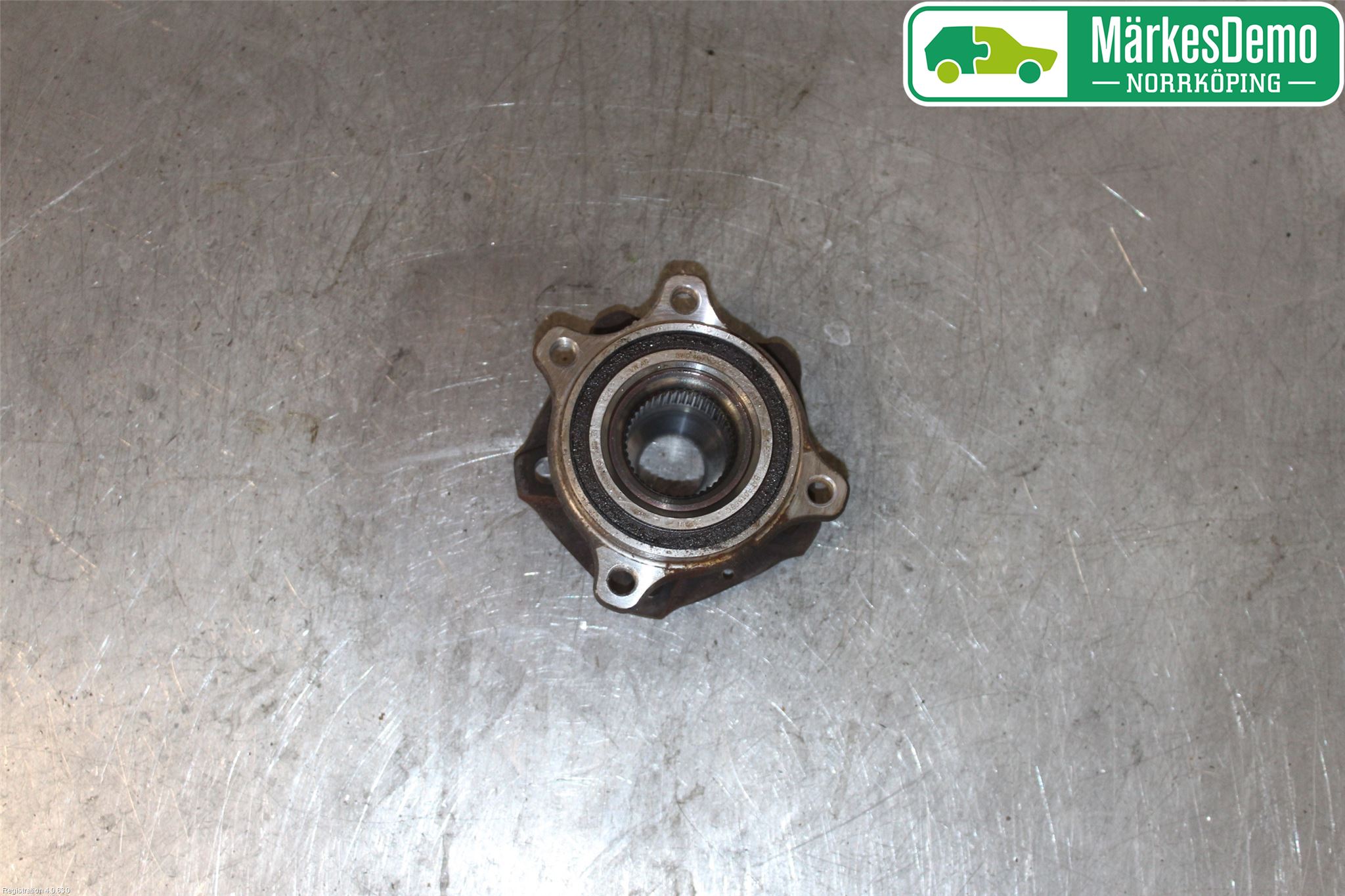 Audi A4/S4 B9 20- Nav Foran