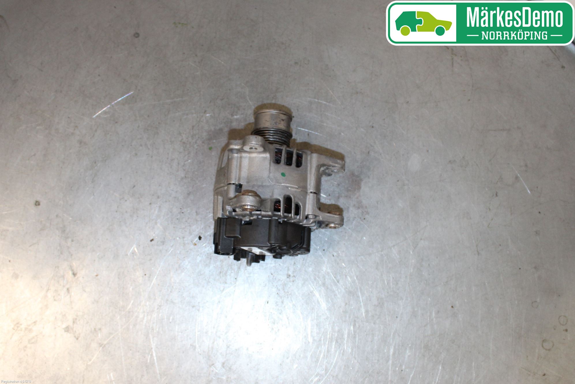 Volkswagen VW POLO 10-17 Dynamo