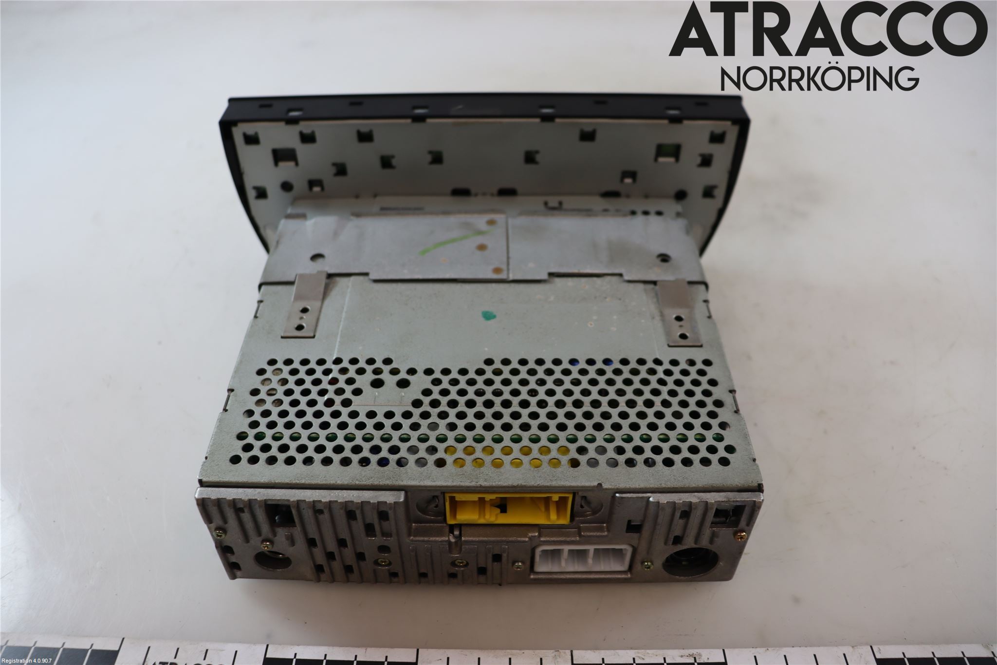 Jaguar XJ X308        98-02 Stereo Radio Med Cd