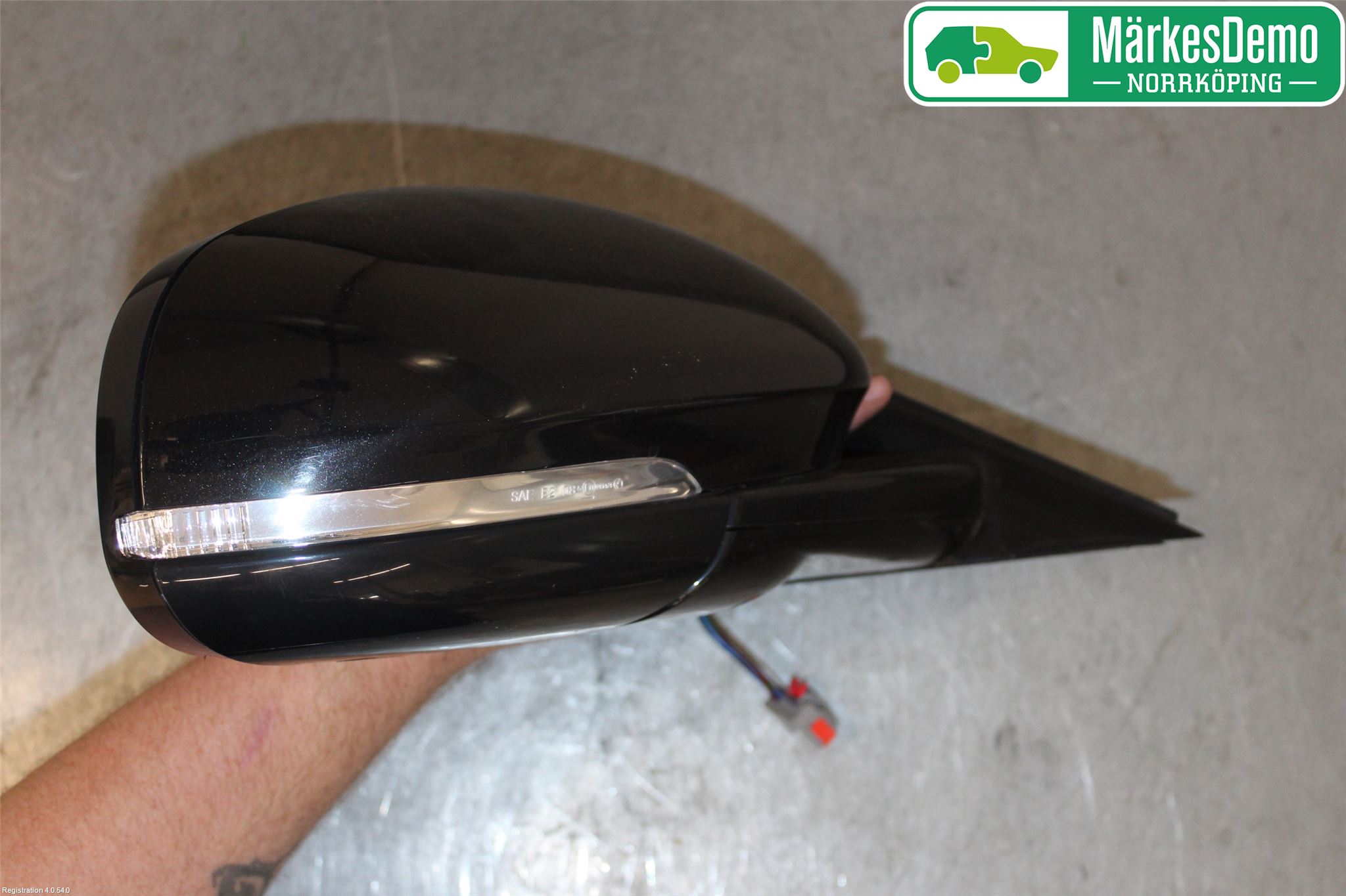 Jaguar XE (X760) 15-24 Speil H M-El Justering